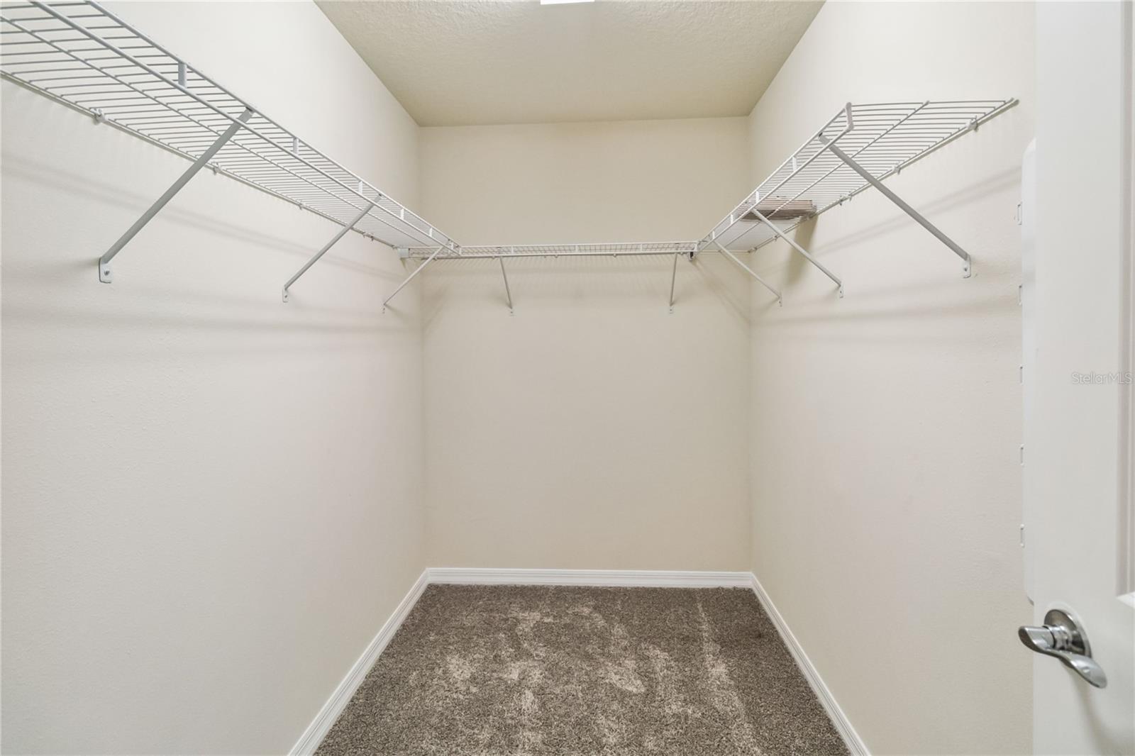 6742 REVERIE PARK AVE, ORLANDO, FL, 32829