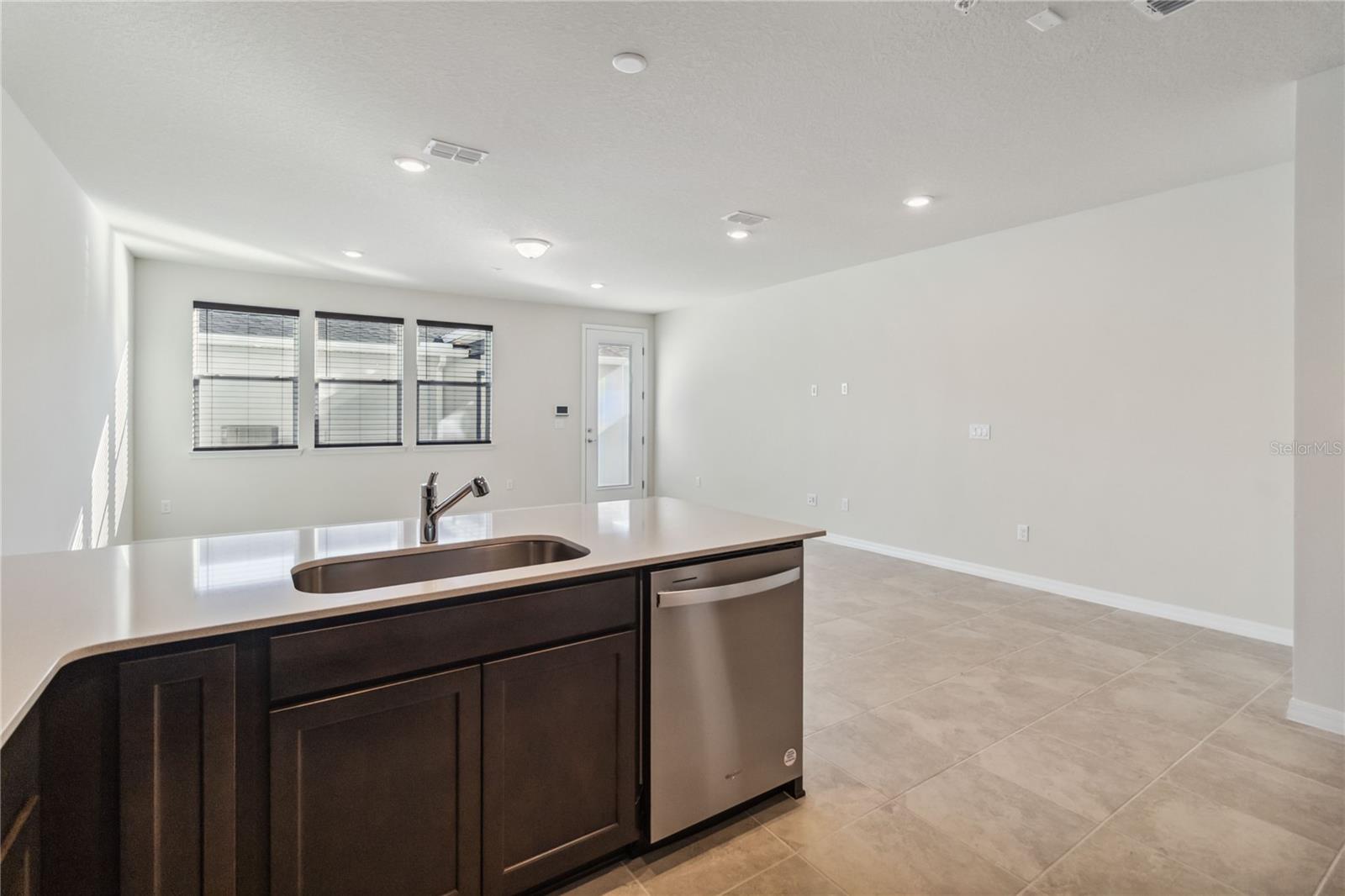 6742 REVERIE PARK AVE, ORLANDO, FL, 32829