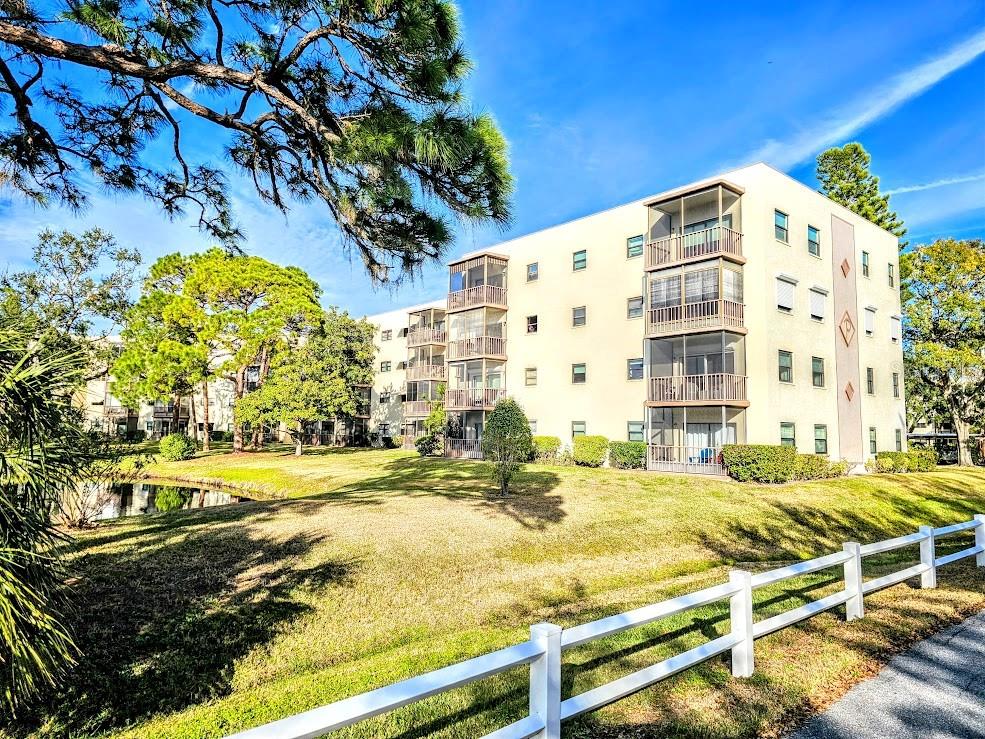 6188 80TH ST N #402, ST PETERSBURG, FL, 33709