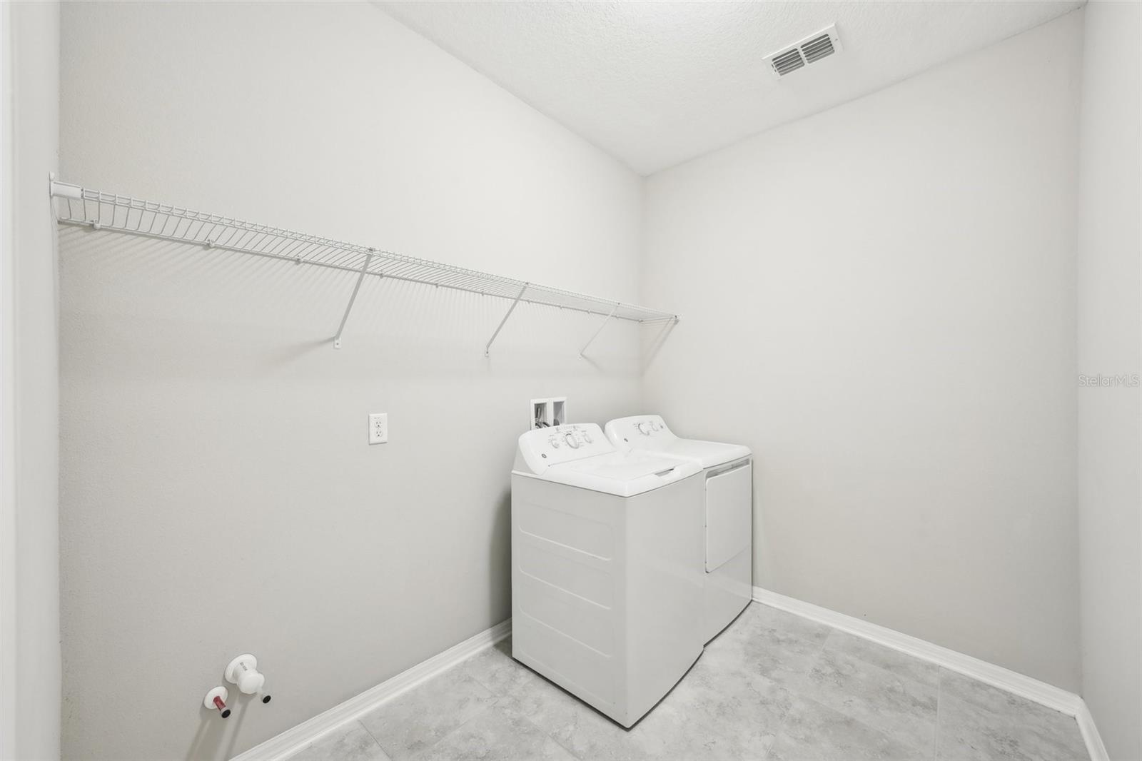6658 DUTTON DR, WESLEY CHAPEL, FL, 33545