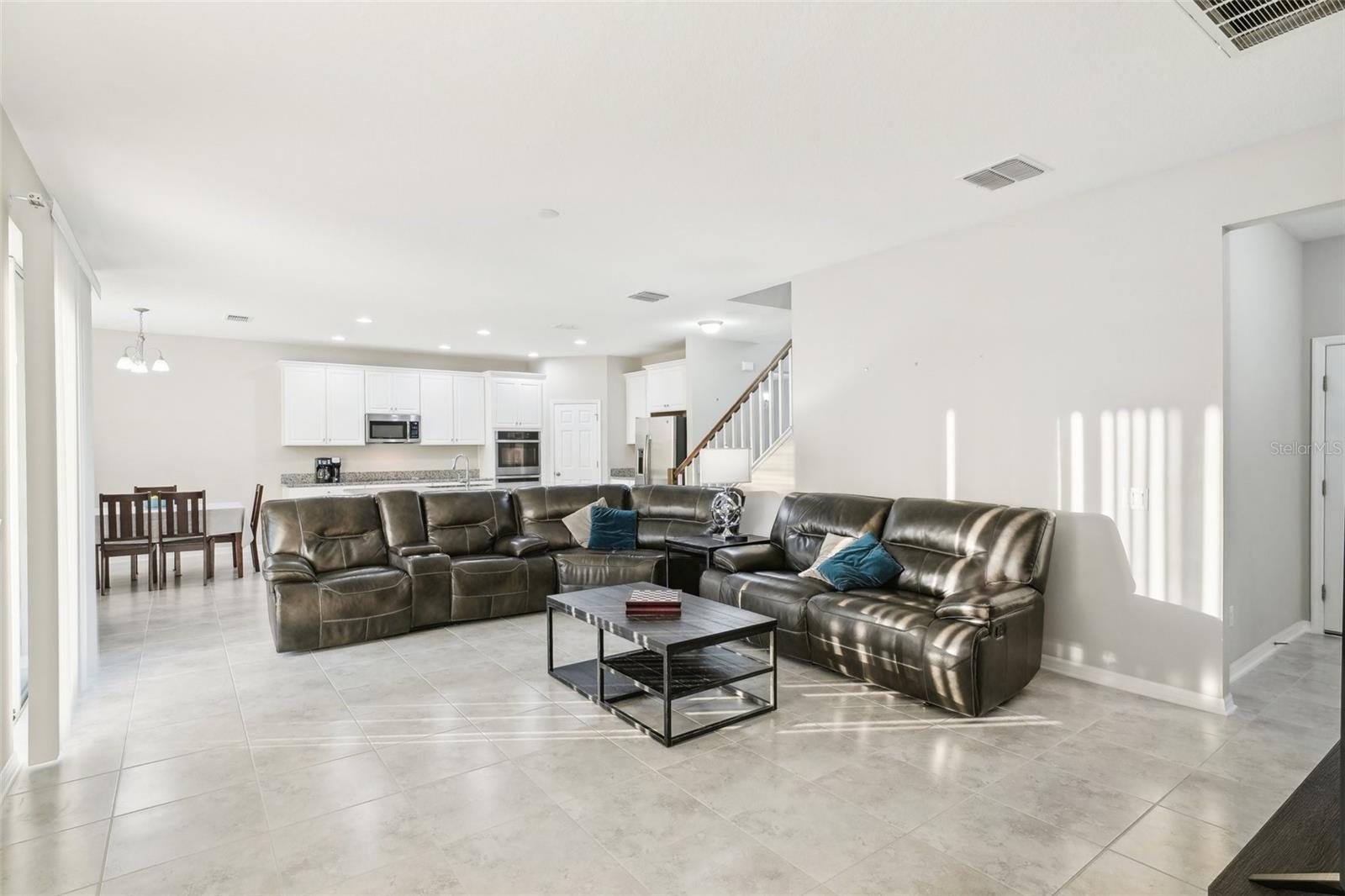 6658 DUTTON DR, WESLEY CHAPEL, FL, 33545