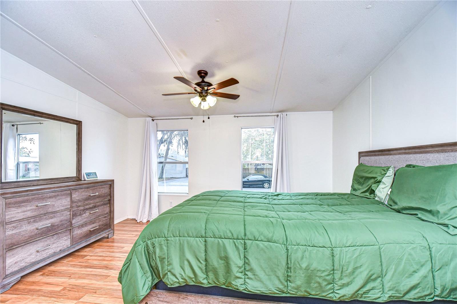 33933 TERRACE BLVD, WESLEY CHAPEL, FL, 33543