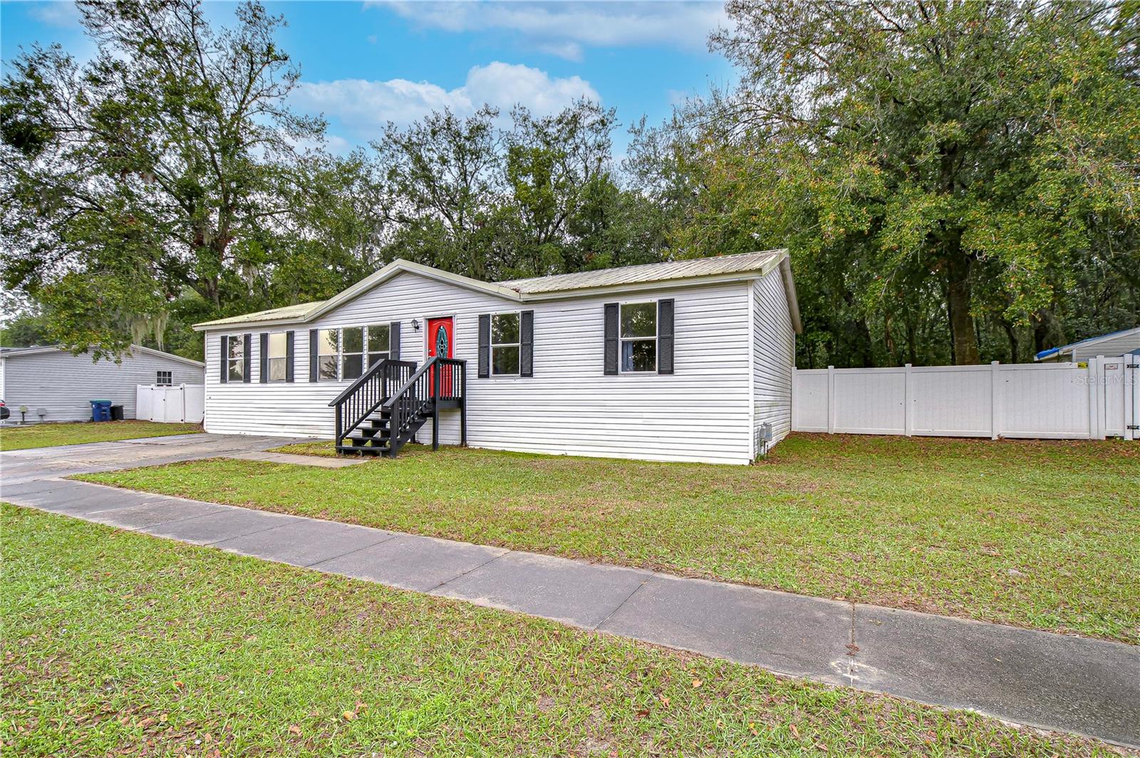 33933 TERRACE BLVD, WESLEY CHAPEL, FL, 33543
