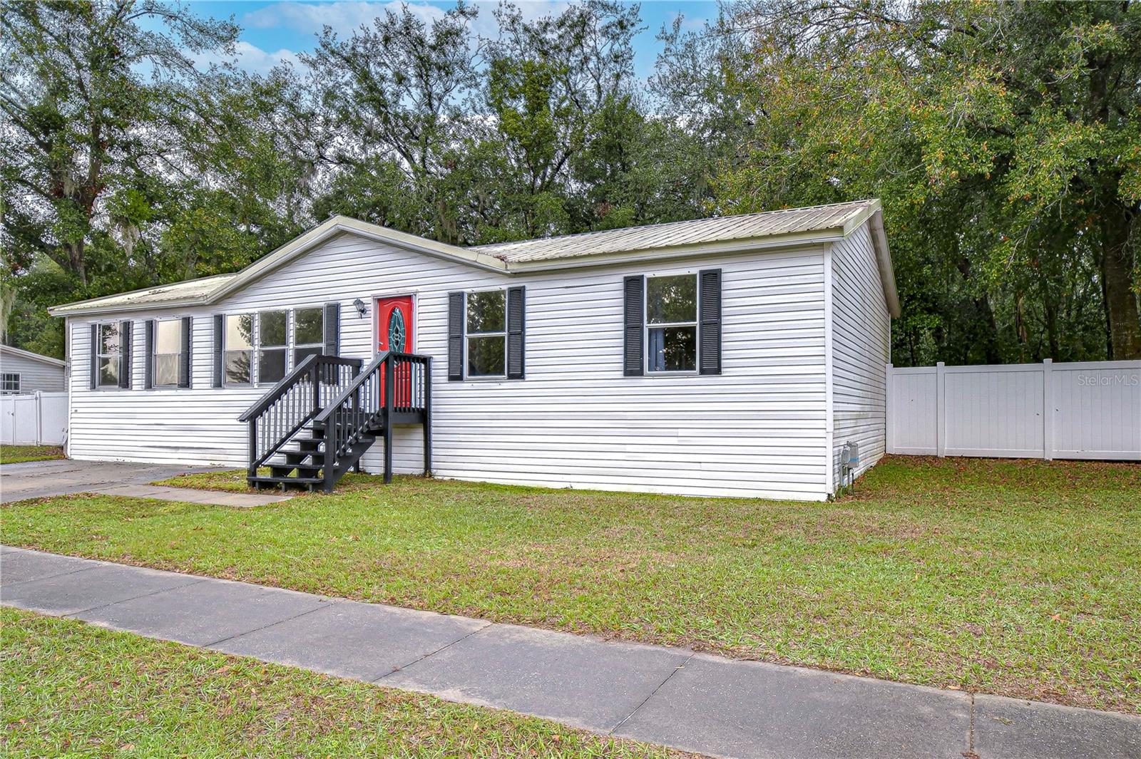 33933 TERRACE BLVD, WESLEY CHAPEL, FL, 33543