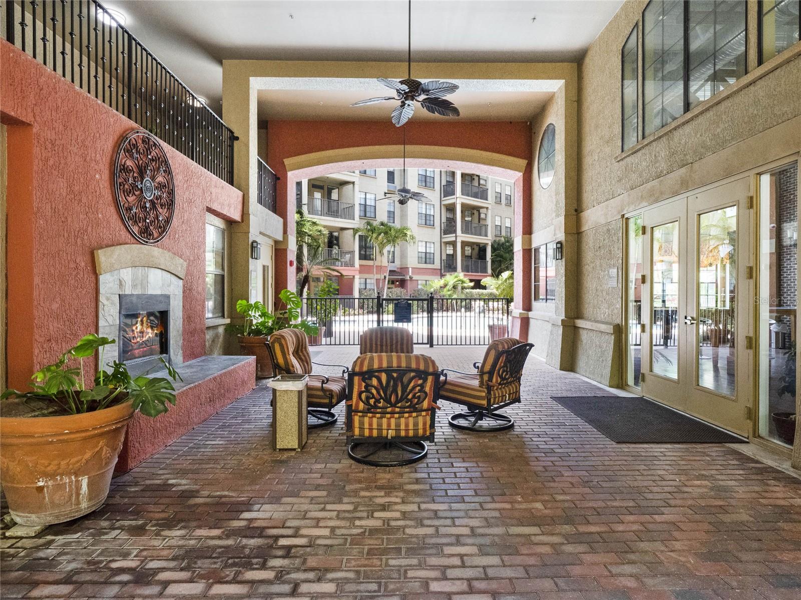 911 N ORANGE AVE #309, ORLANDO, FL, 32801