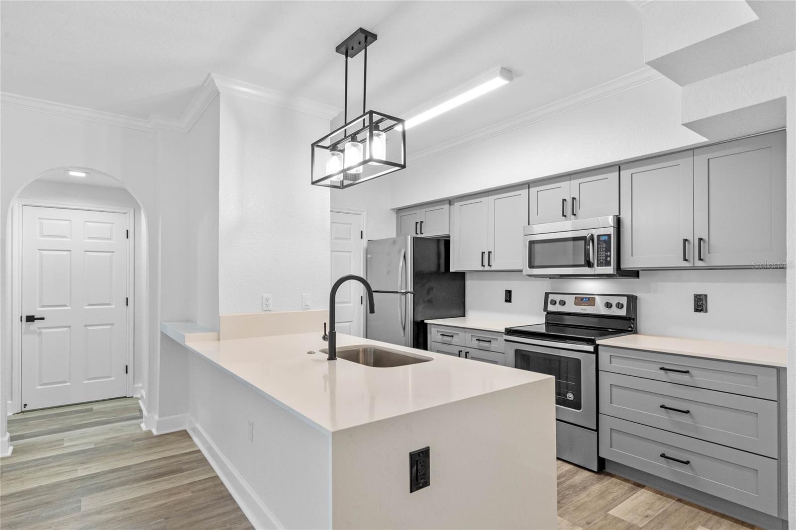 911 N ORANGE AVE #309, ORLANDO, FL, 32801