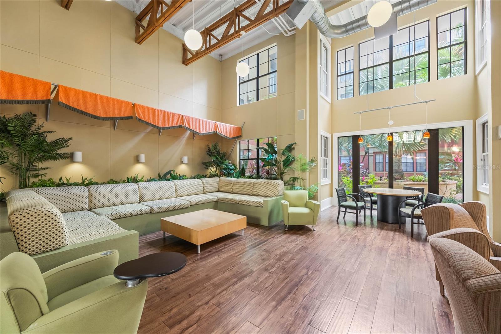 911 N ORANGE AVE #309, ORLANDO, FL, 32801