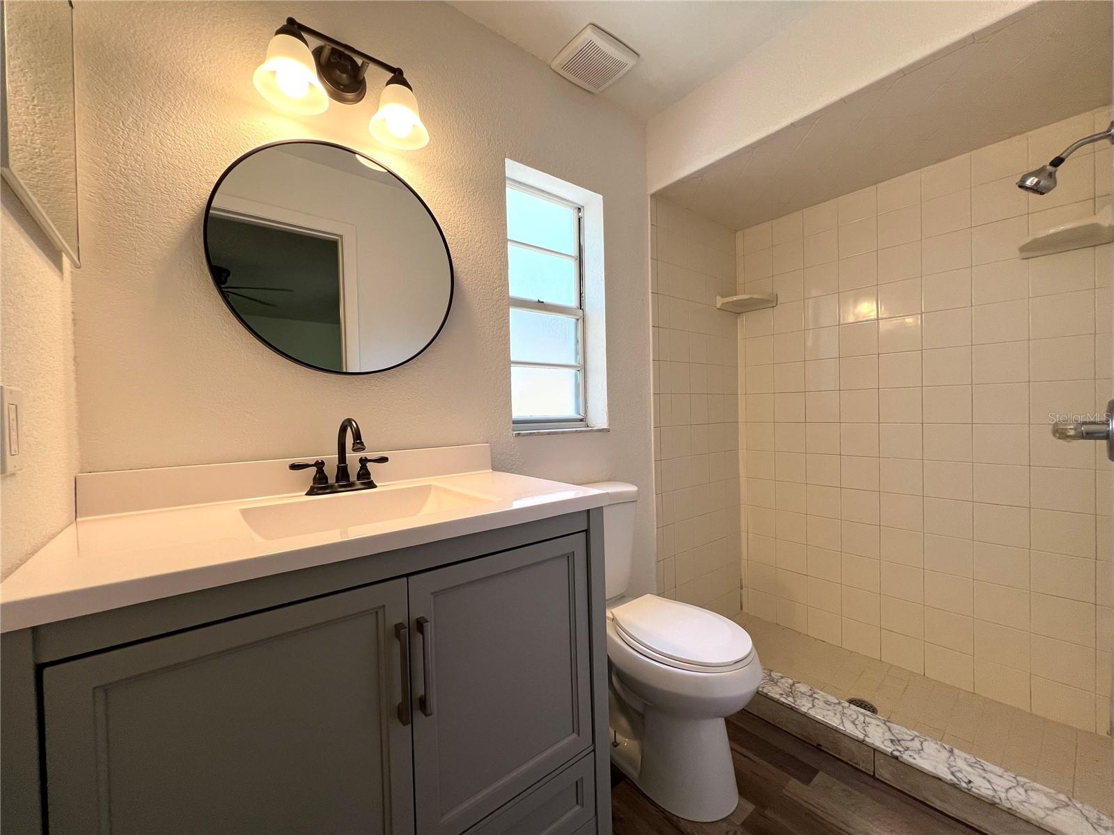 2709 QUEEN PALM DR, EDGEWATER, FL, 32141