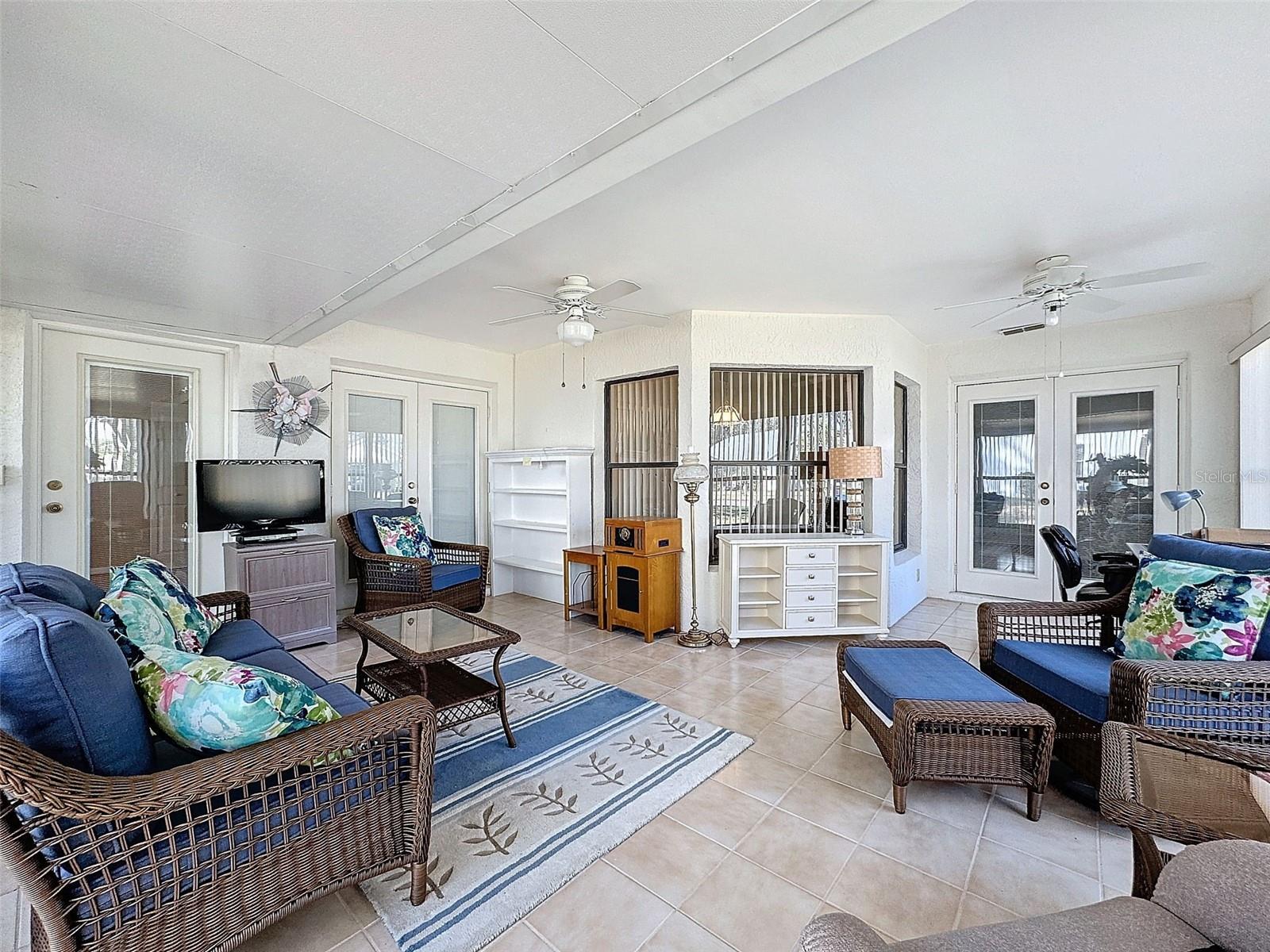 11729 WHITE ASH DR, NEW PORT RICHEY, FL, 34654