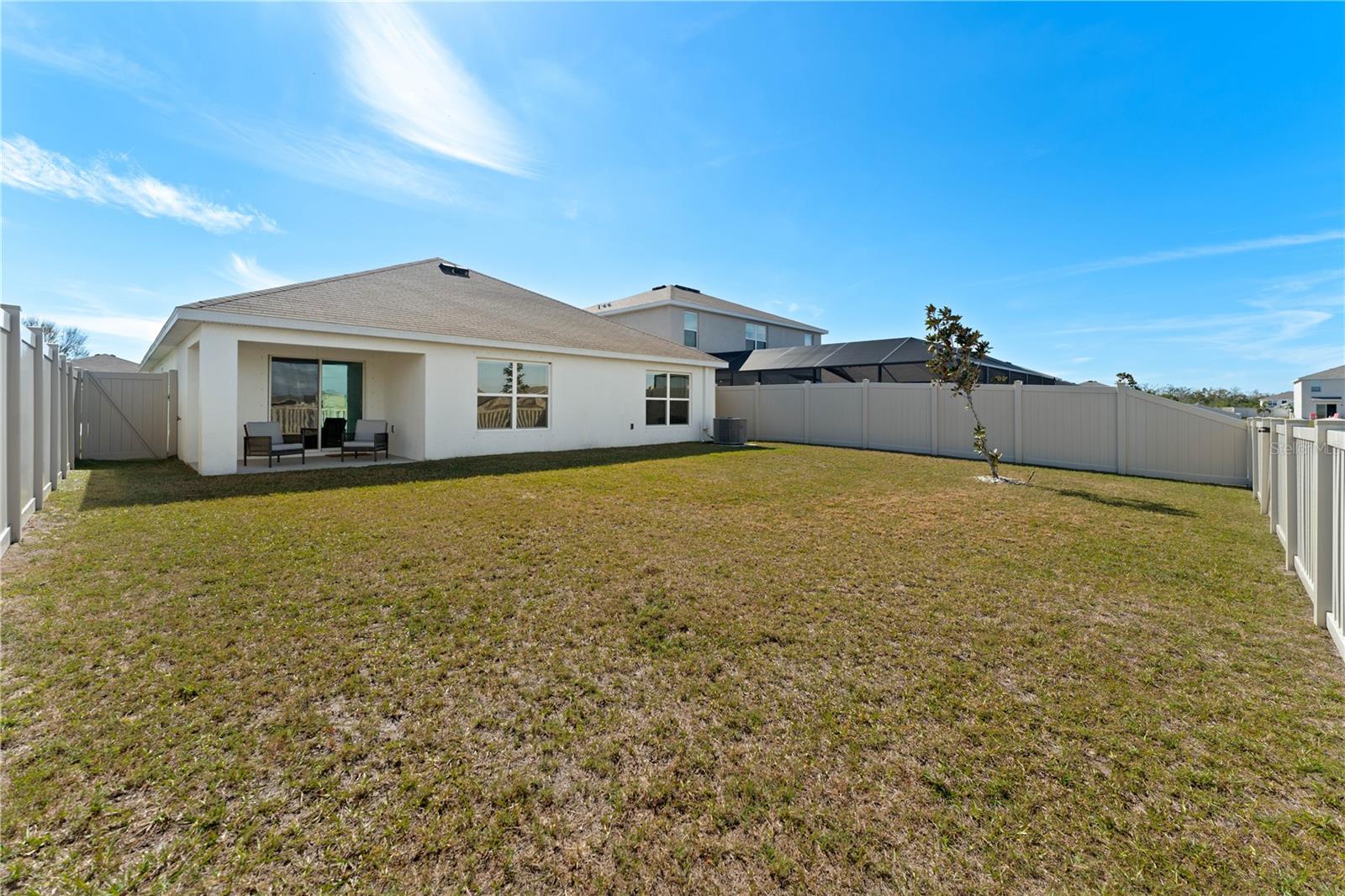 5462 LOGAN CAVE AVE, WIMAUMA, FL, 33598