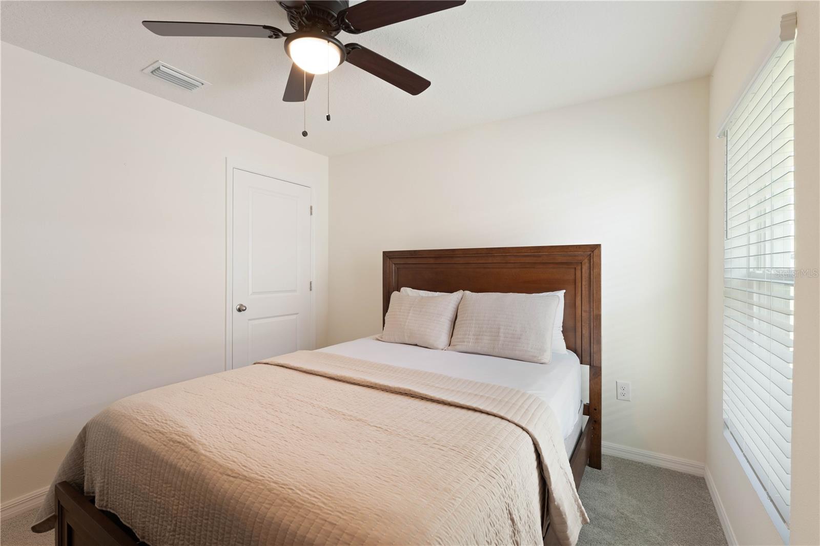 5462 LOGAN CAVE AVE, WIMAUMA, FL, 33598