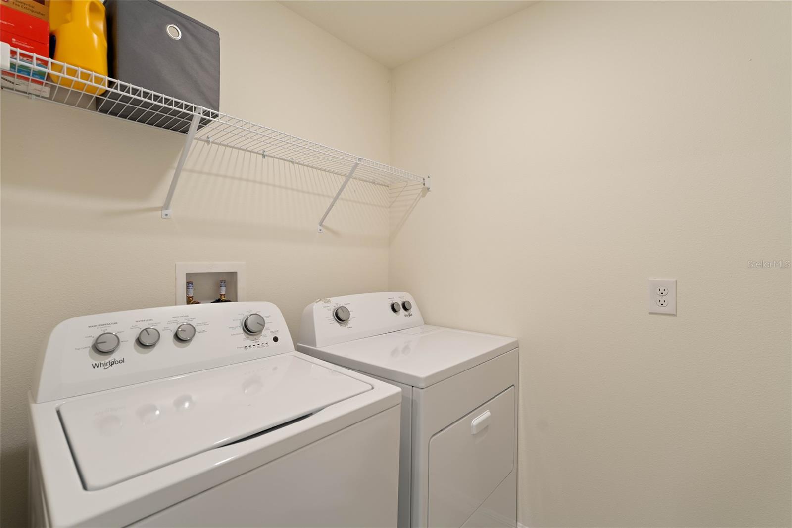 5462 LOGAN CAVE AVE, WIMAUMA, FL, 33598