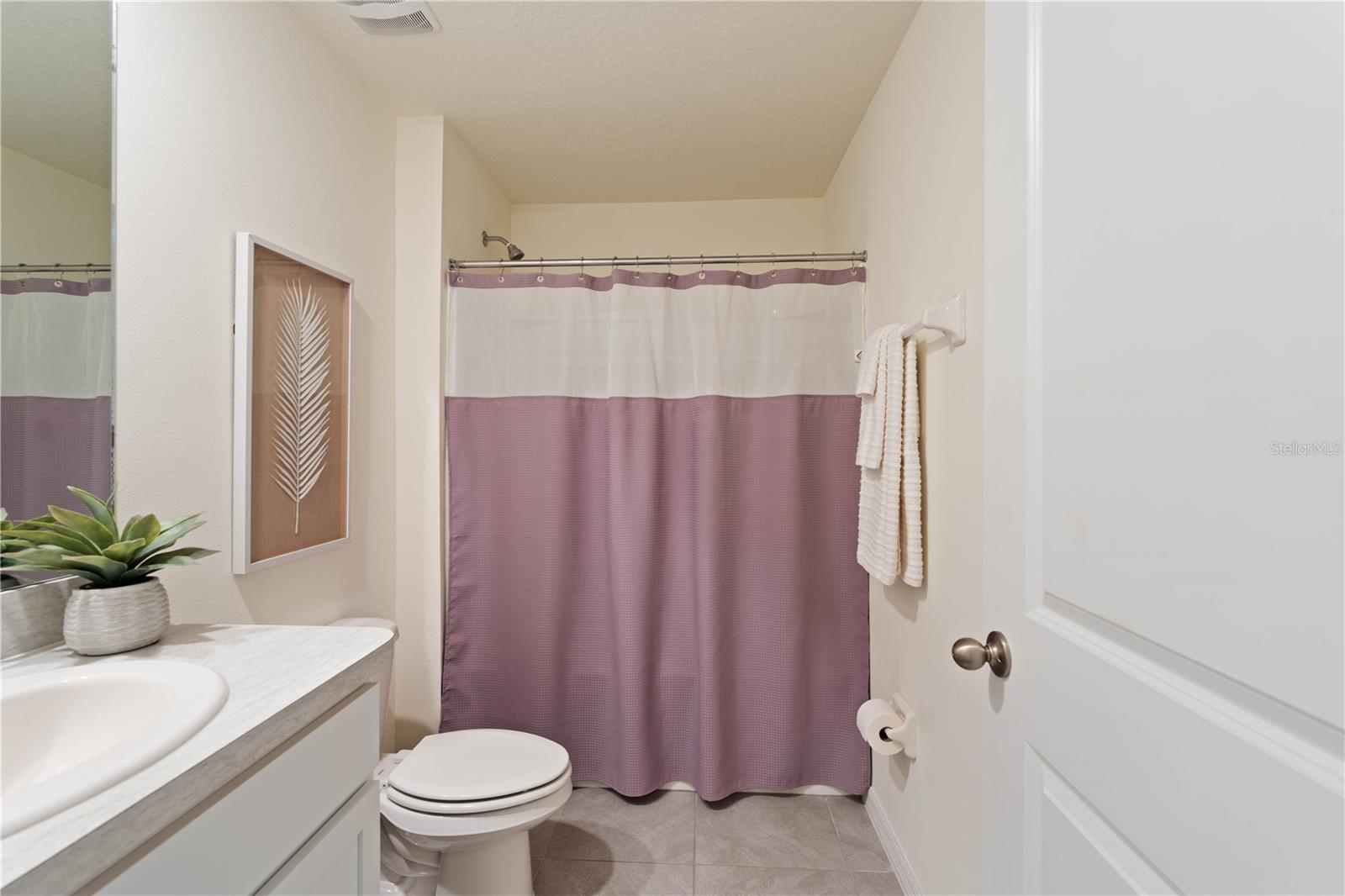 5462 LOGAN CAVE AVE, WIMAUMA, FL, 33598