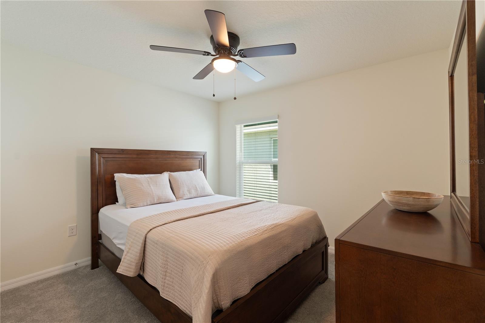 5462 LOGAN CAVE AVE, WIMAUMA, FL, 33598