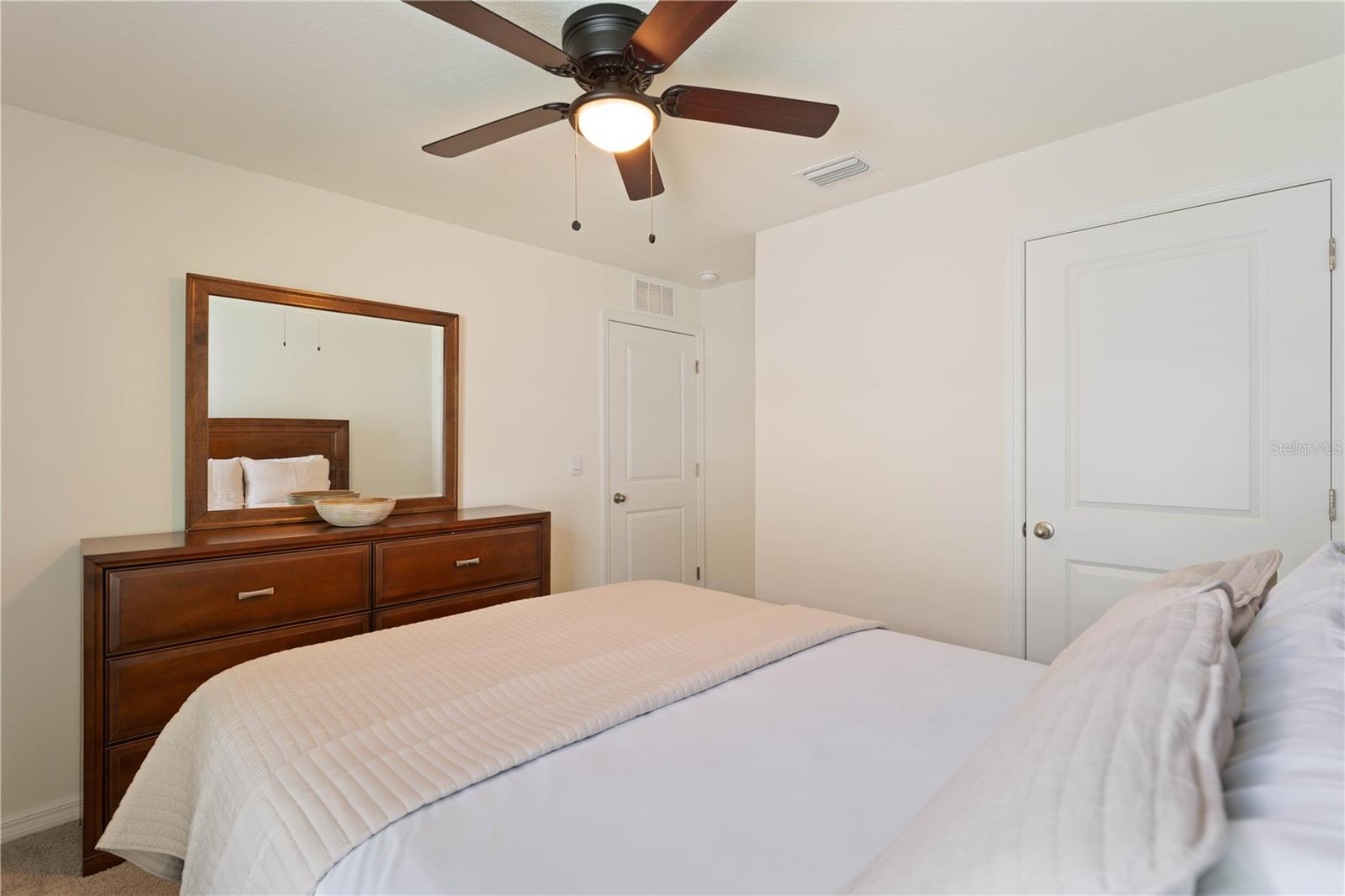 5462 LOGAN CAVE AVE, WIMAUMA, FL, 33598