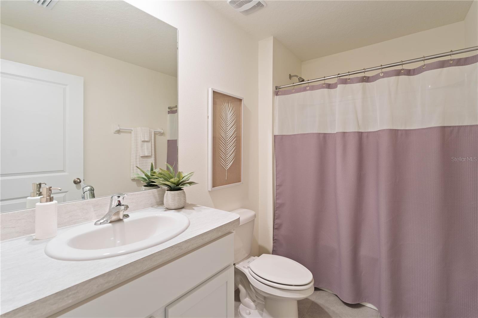 5462 LOGAN CAVE AVE, WIMAUMA, FL, 33598