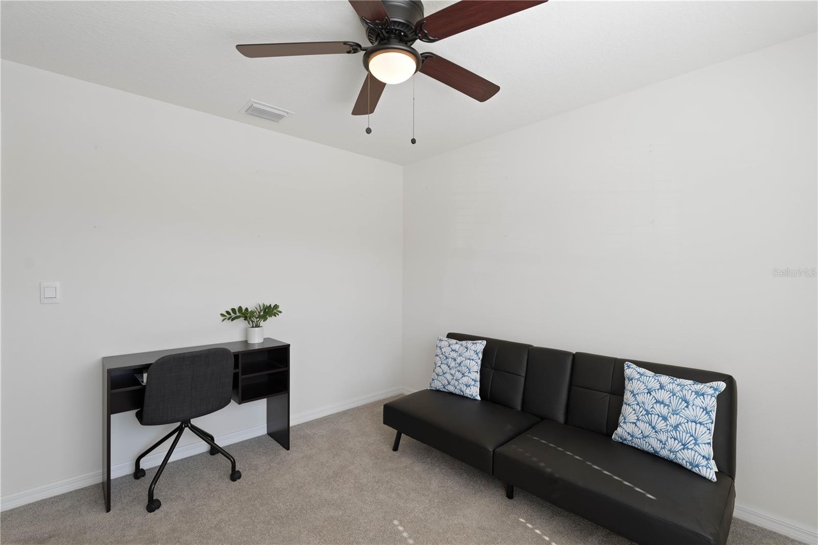5462 LOGAN CAVE AVE, WIMAUMA, FL, 33598