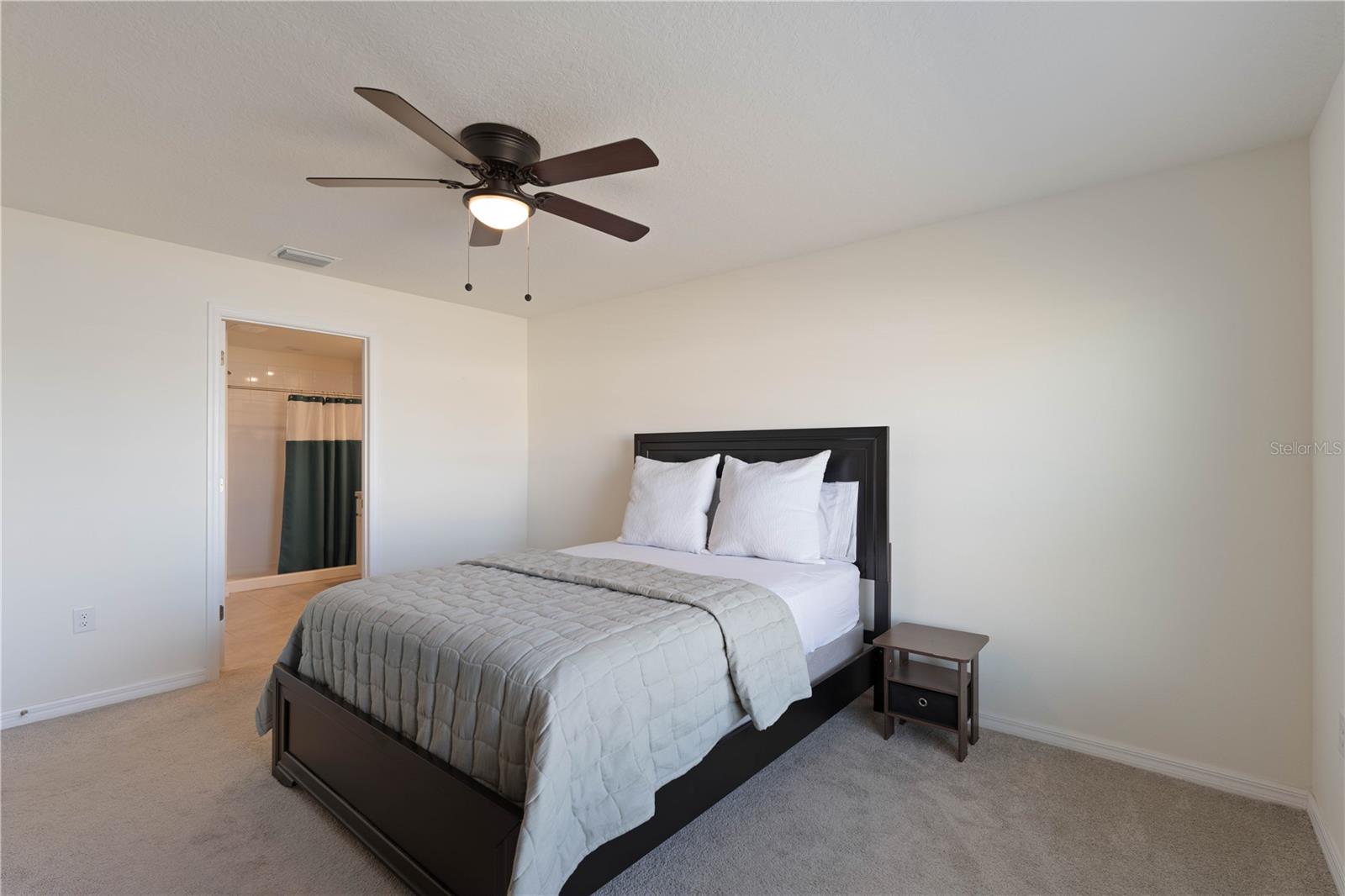 5462 LOGAN CAVE AVE, WIMAUMA, FL, 33598