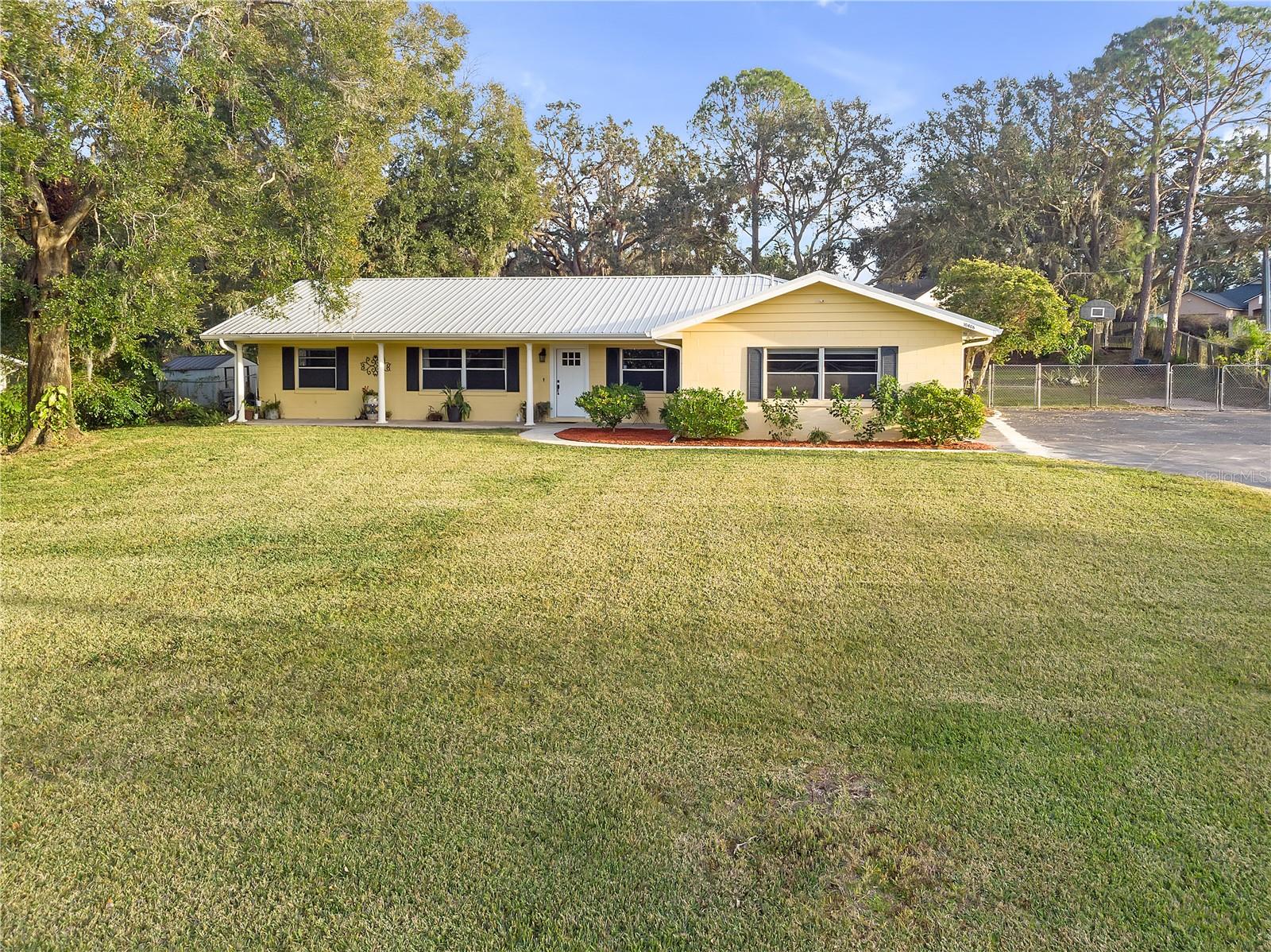 10406 LAKESHORE DR, CLERMONT, FL, 34711