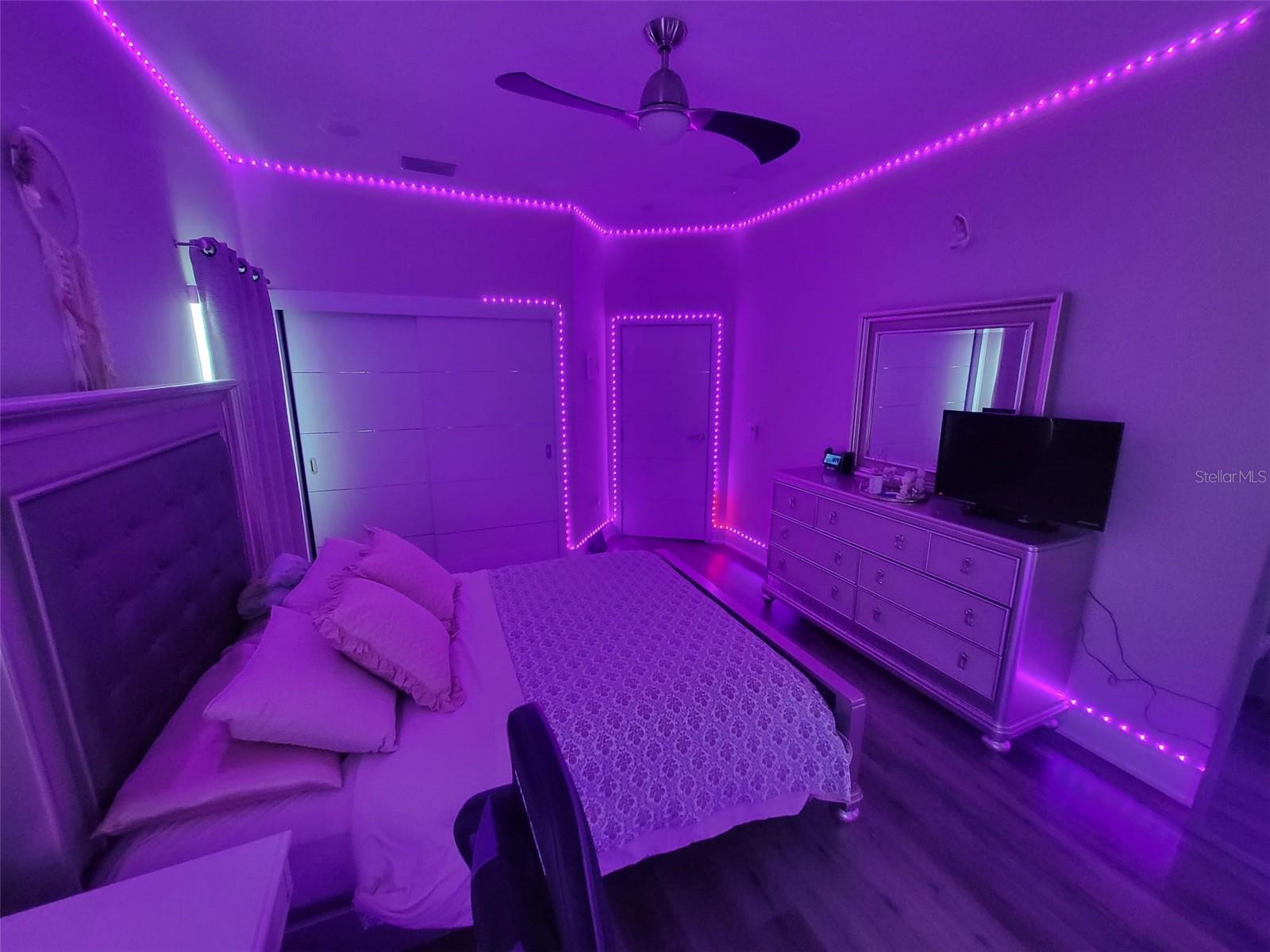 1968 GREENBRIAR TER, DAVENPORT, FL, 33837