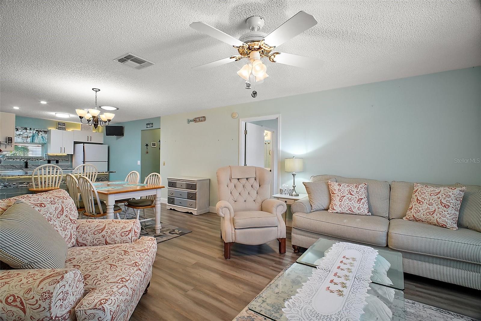 2001 CRISTO RD, LADY LAKE, FL, 32159