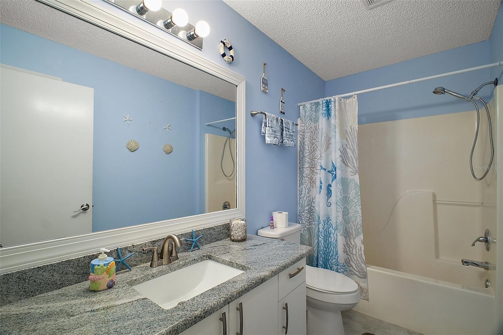 2001 CRISTO RD, LADY LAKE, FL, 32159