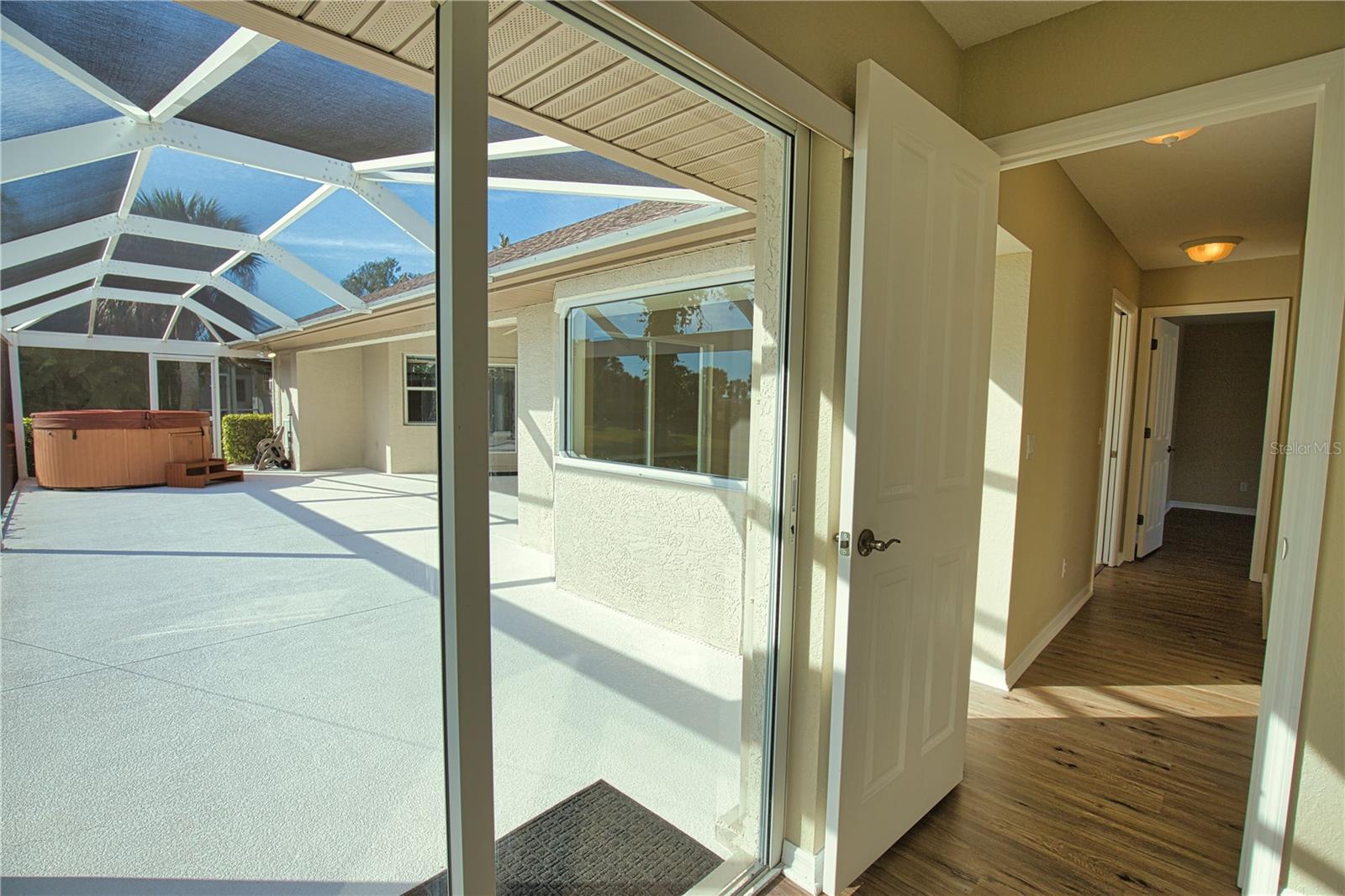 8 SPORTSMAN RD, ROTONDA WEST, FL, 33947