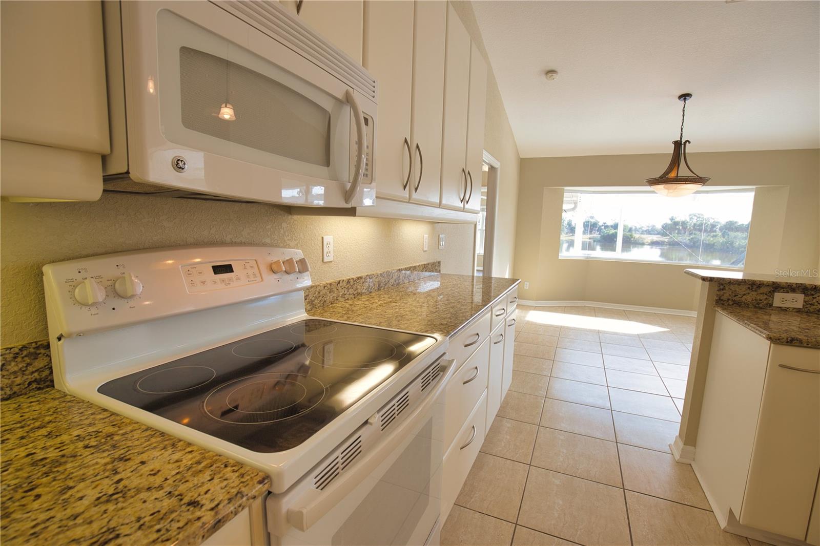 8 SPORTSMAN RD, ROTONDA WEST, FL, 33947