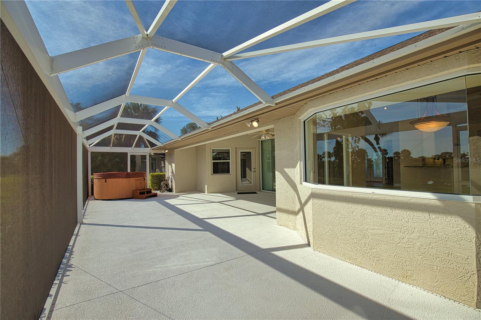 8 SPORTSMAN RD, ROTONDA WEST, FL, 33947