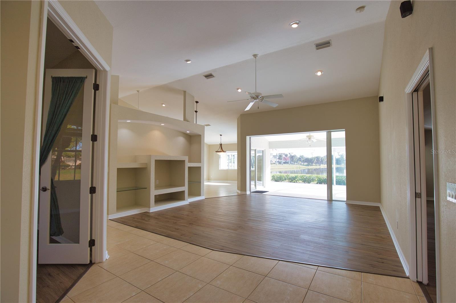8 SPORTSMAN RD, ROTONDA WEST, FL, 33947