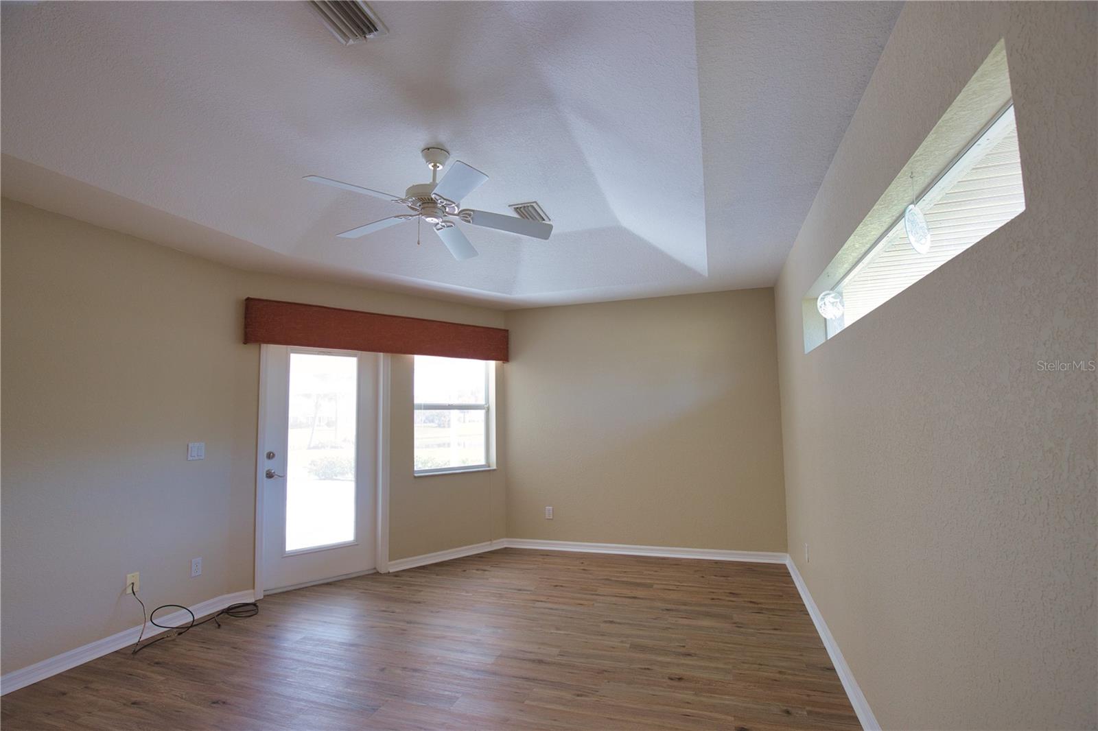 8 SPORTSMAN RD, ROTONDA WEST, FL, 33947