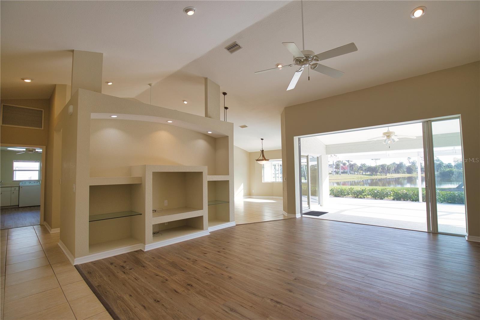 8 SPORTSMAN RD, ROTONDA WEST, FL, 33947