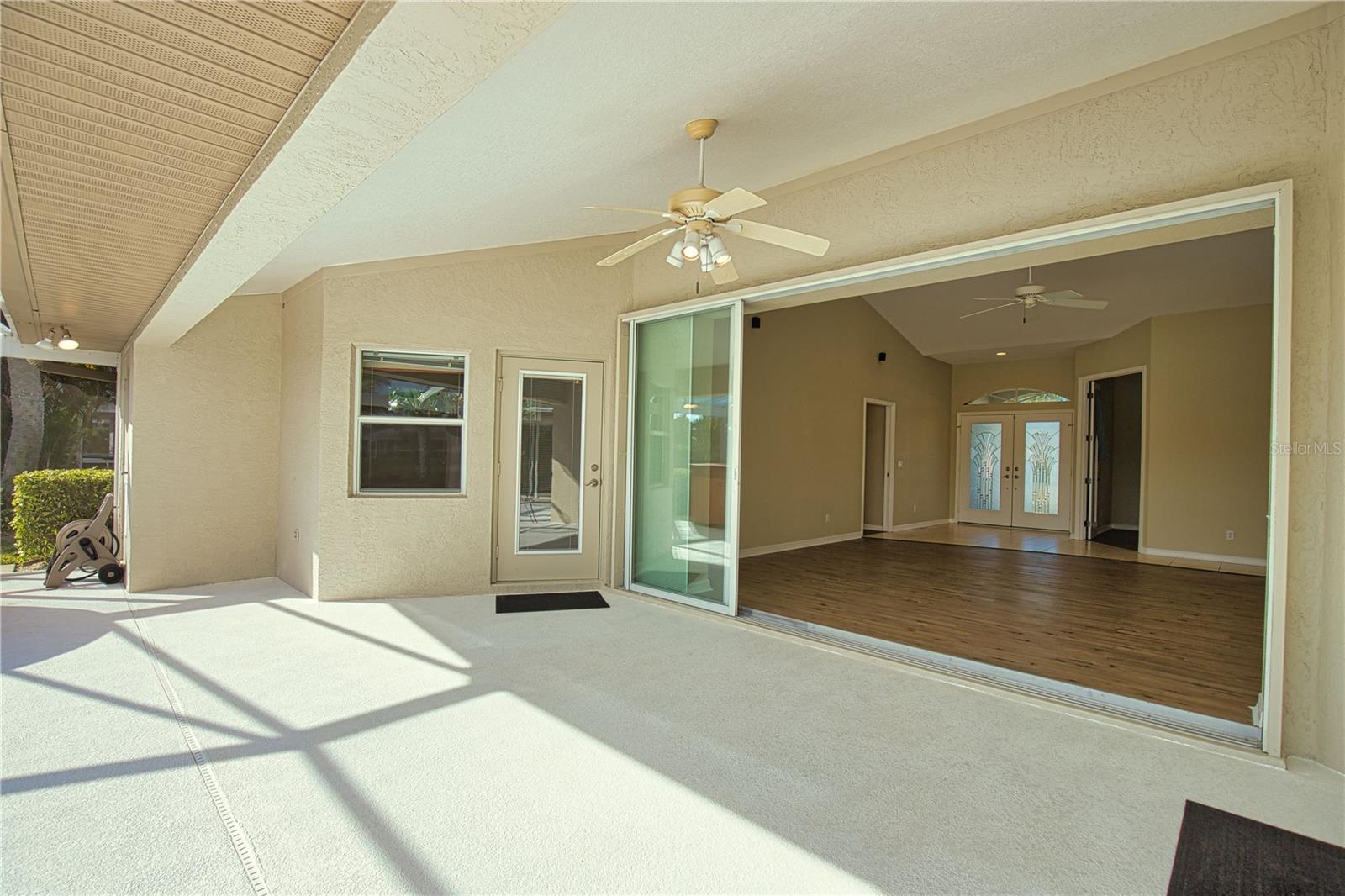 8 SPORTSMAN RD, ROTONDA WEST, FL, 33947