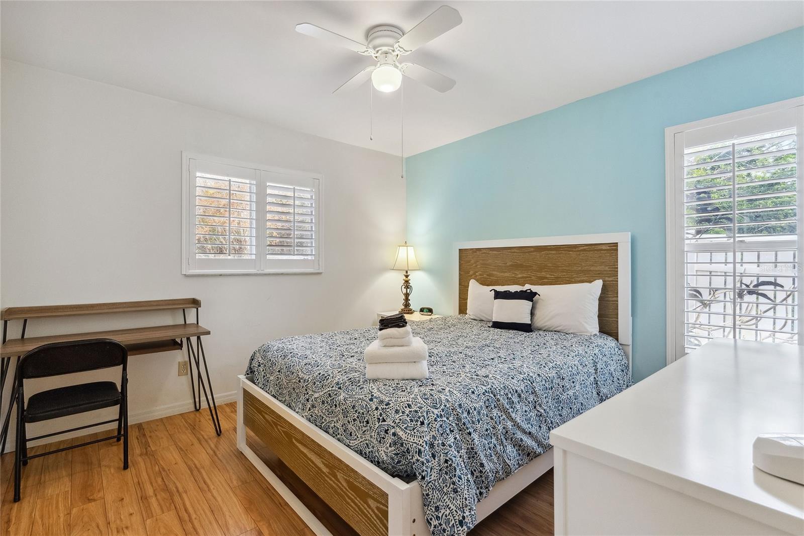 7117 QUEEN PALM CIR, SARASOTA, FL, 34243