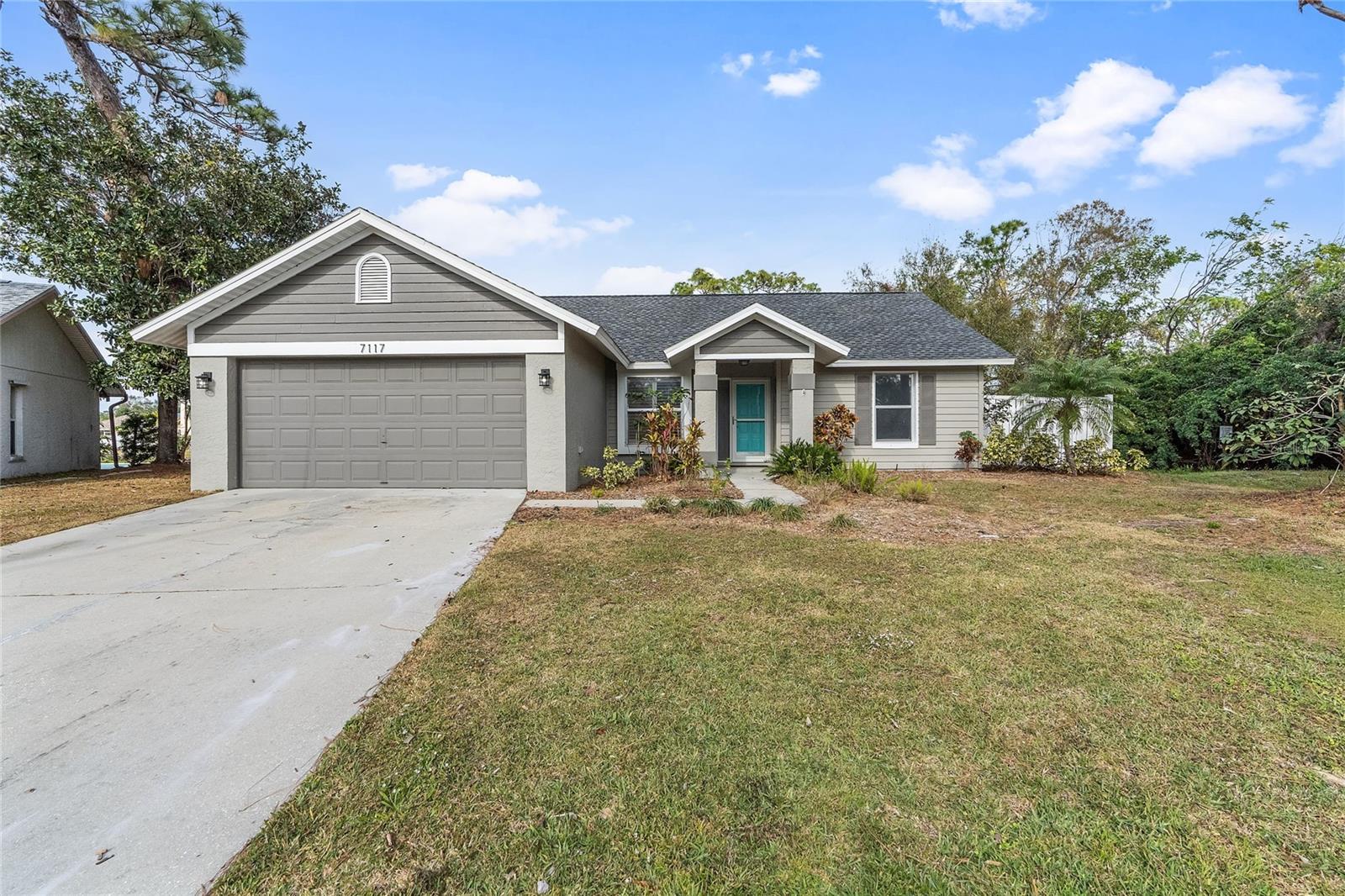 7117 QUEEN PALM CIR, SARASOTA, FL, 34243
