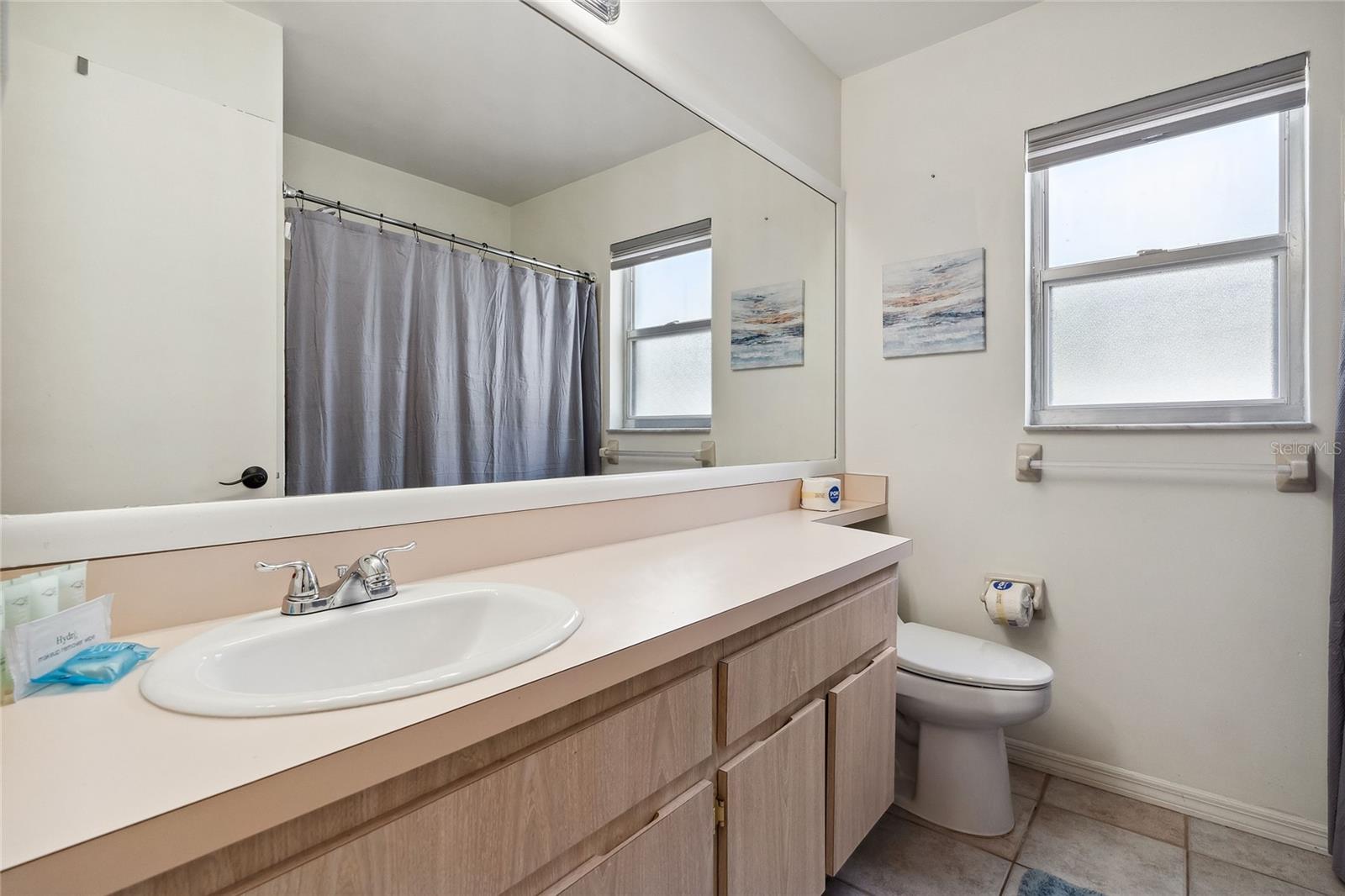 7117 QUEEN PALM CIR, SARASOTA, FL, 34243