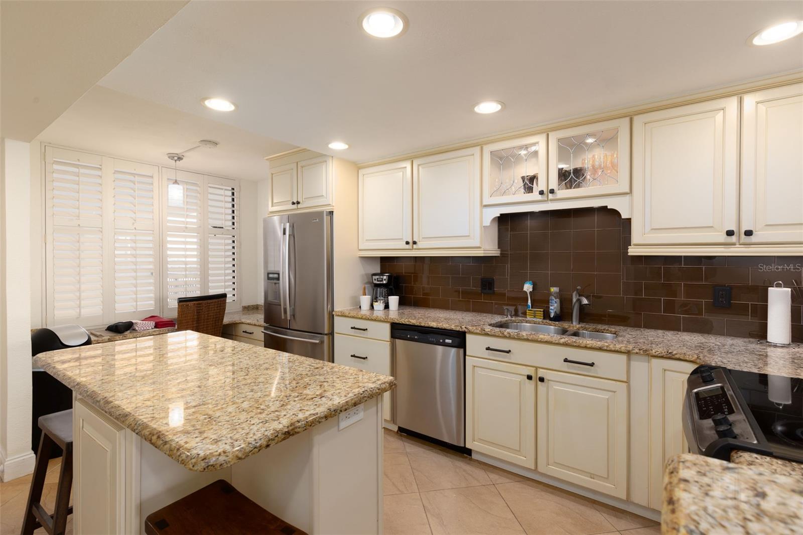 9495 BLIND PASS RD #605, ST PETE BEACH, FL, 33706