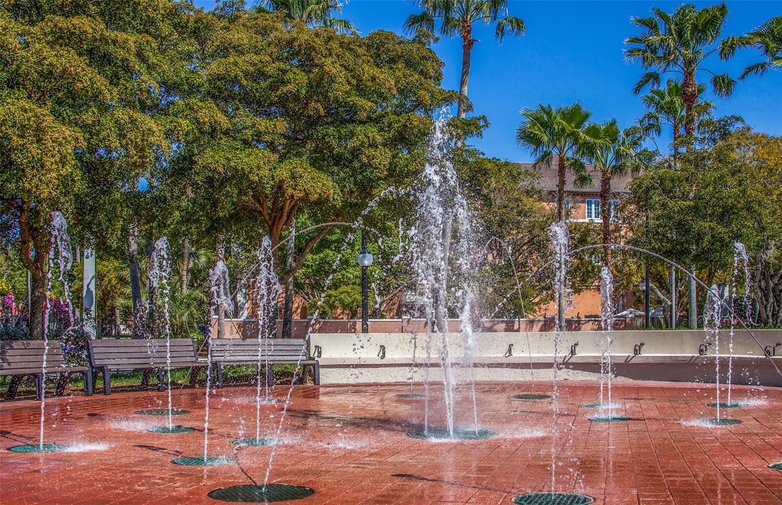 237 SOUTHAMPTON LN #275, VENICE, FL, 34293