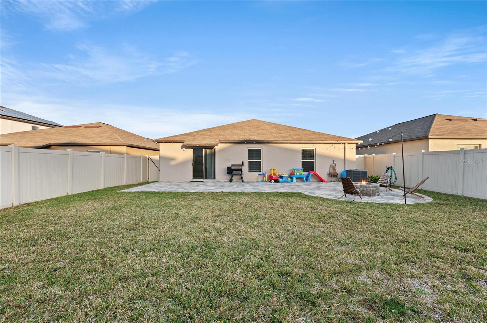 15304 MILLER CREEK DR, SUN CITY CENTER, FL, 33573