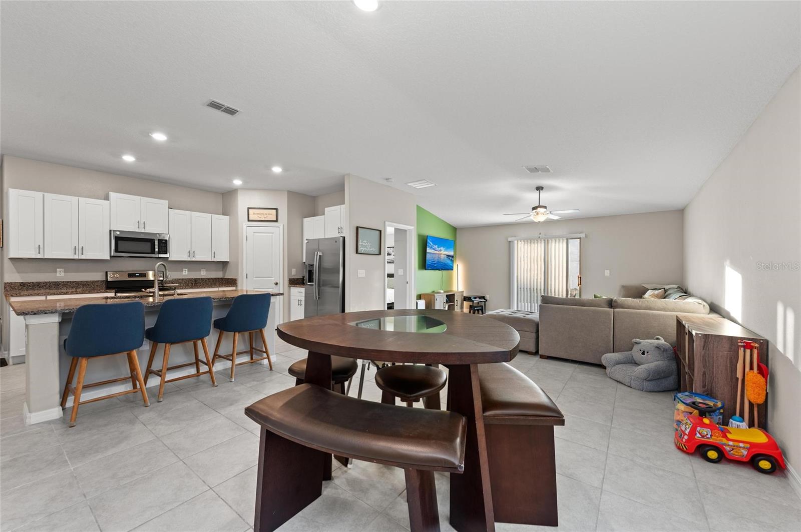 15304 MILLER CREEK DR, SUN CITY CENTER, FL, 33573