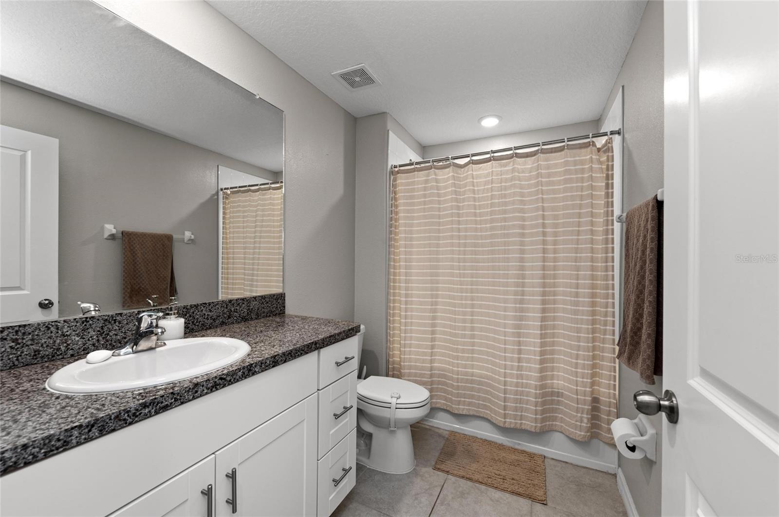 15304 MILLER CREEK DR, SUN CITY CENTER, FL, 33573