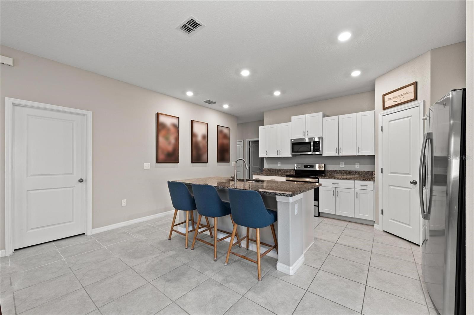 15304 MILLER CREEK DR, SUN CITY CENTER, FL, 33573