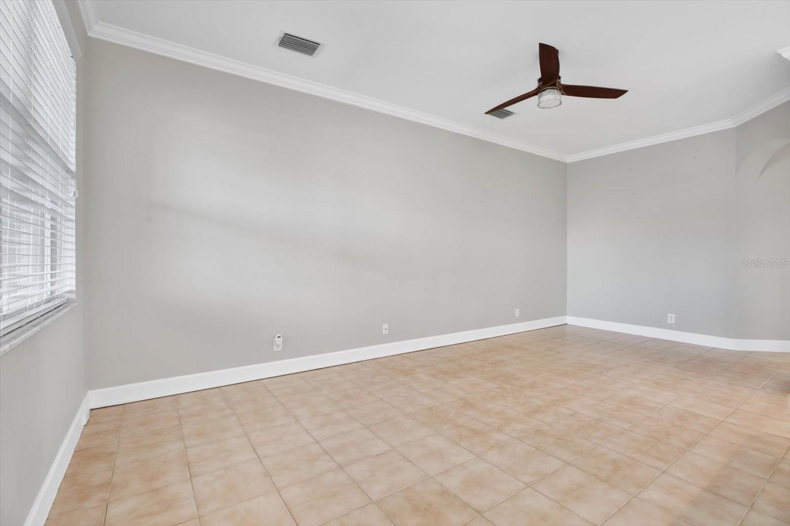 627 VALLANCE WAY NE, ST PETERSBURG, FL, 33716