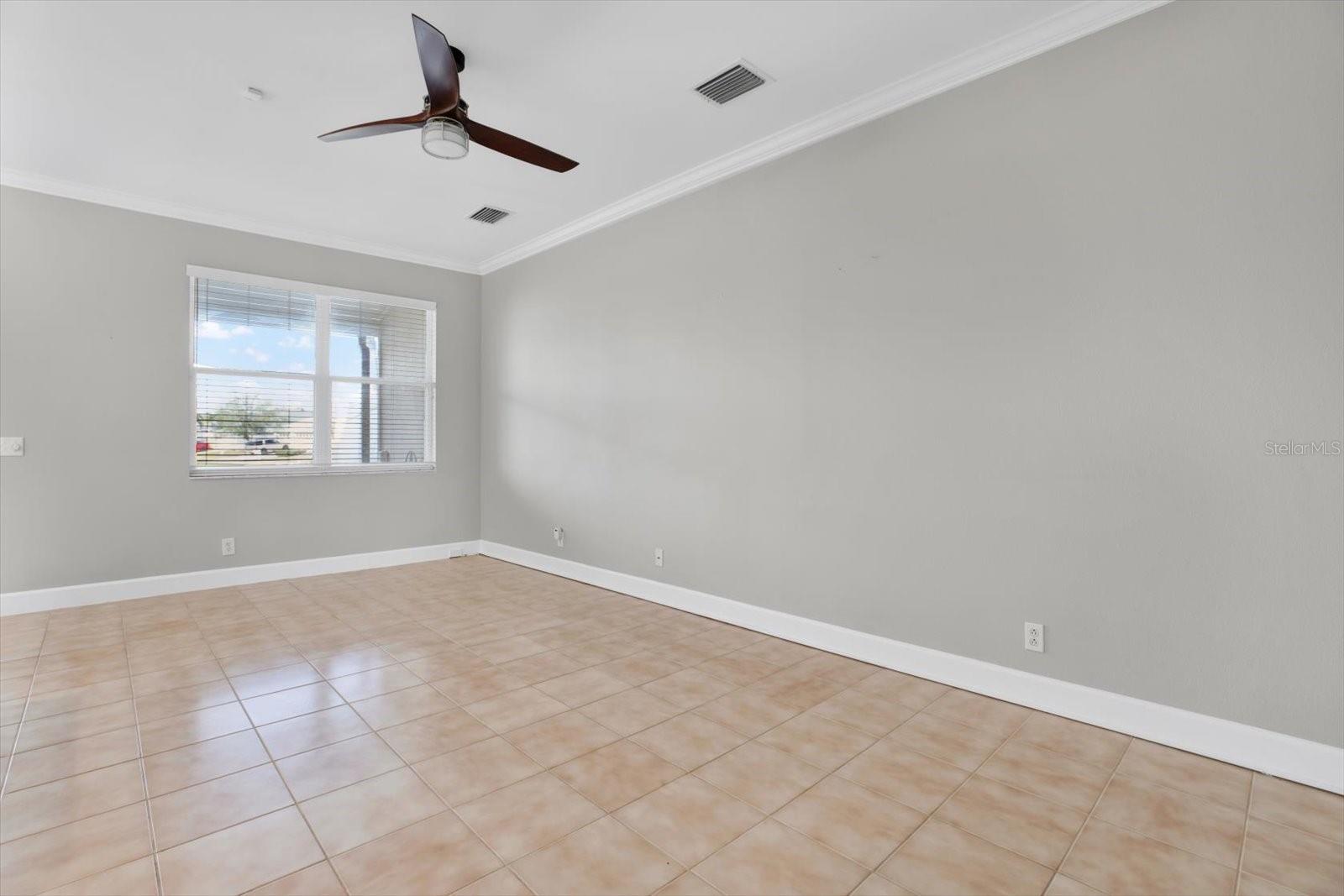 627 VALLANCE WAY NE, ST PETERSBURG, FL, 33716