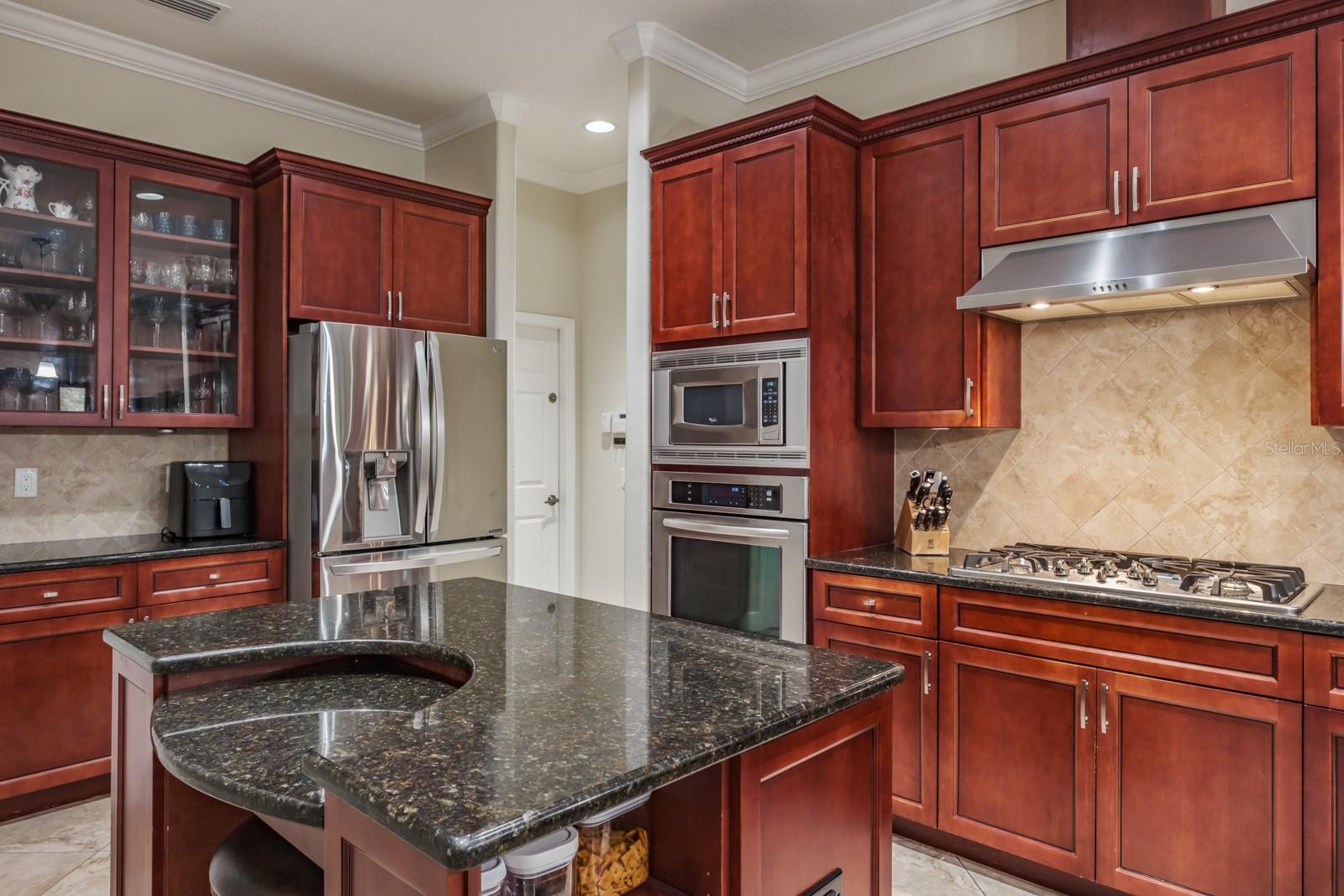 512 CREEKSIDE CT, SAFETY HARBOR, FL, 34695