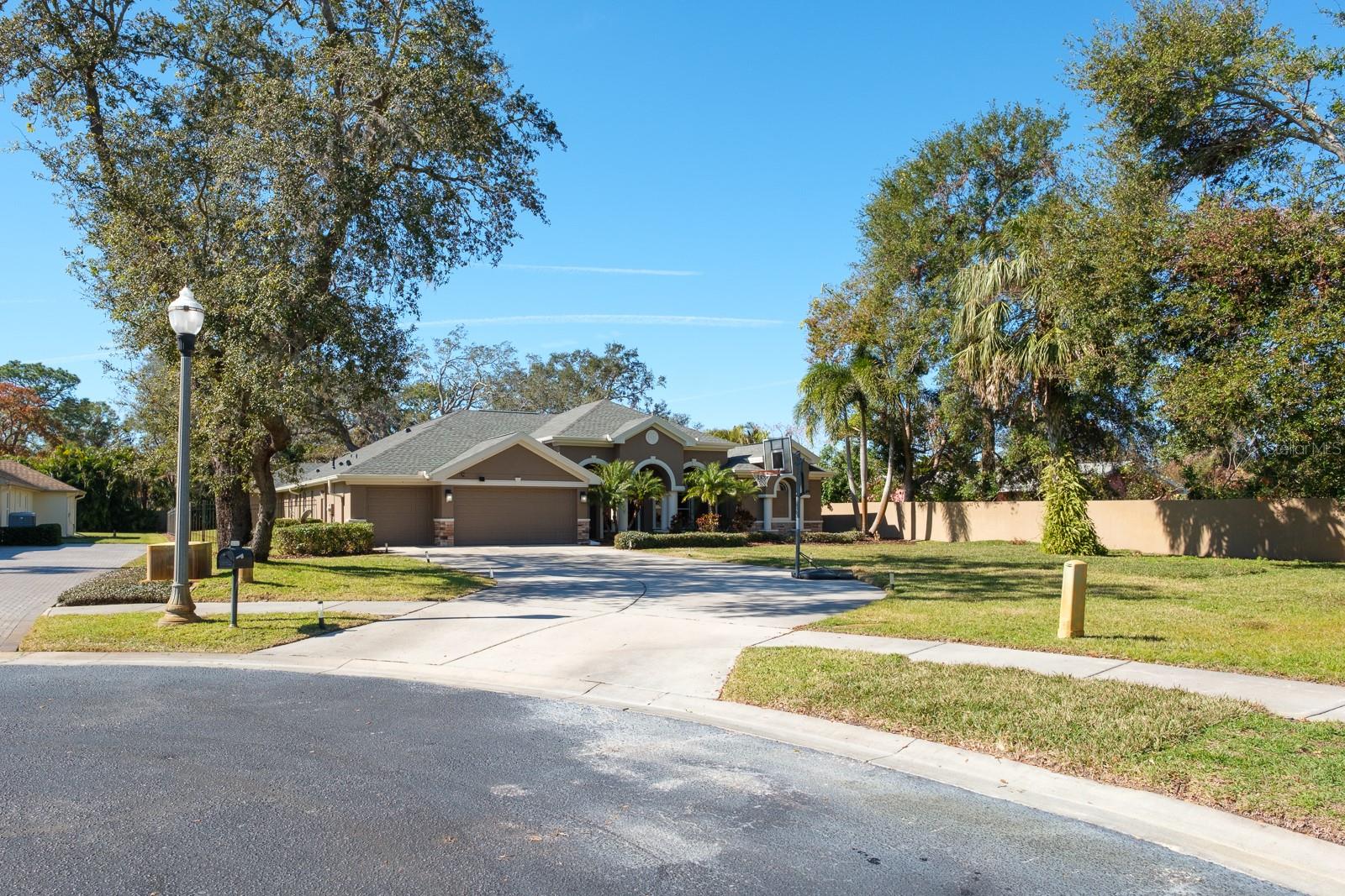 512 CREEKSIDE CT, SAFETY HARBOR, FL, 34695