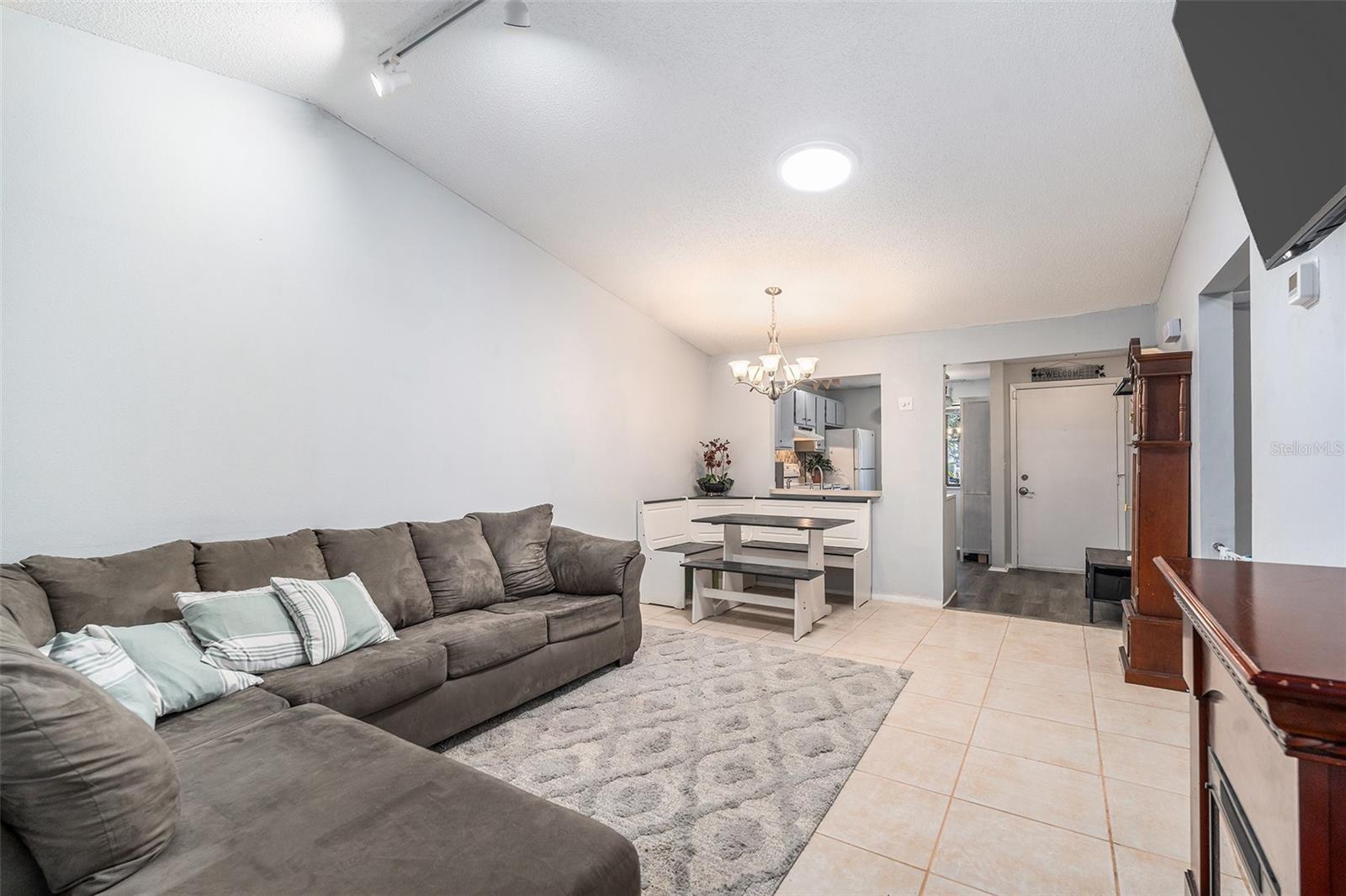 106 EDGEWOOD CT, OLDSMAR, FL, 34677