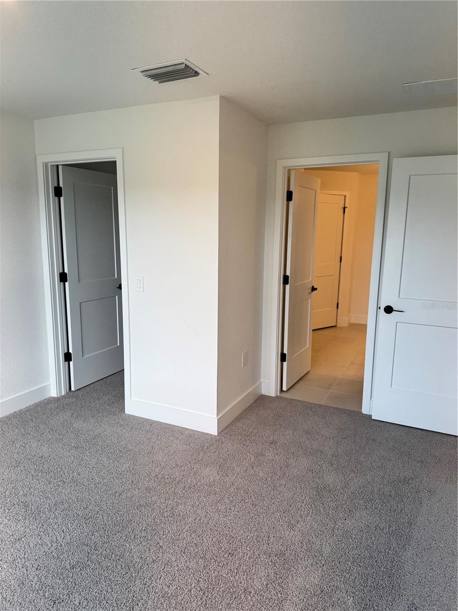 2688 AVERLAND LOOP, NORTH PORT, FL, 34287