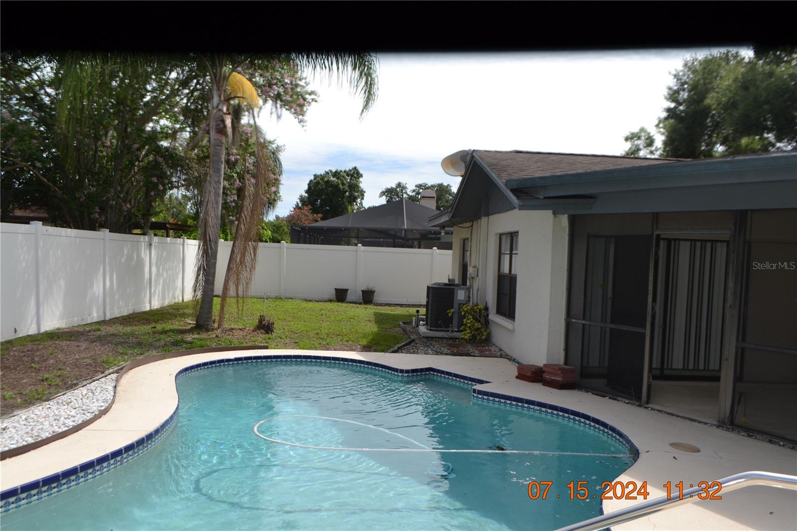 4205 SUMMERDALE DR, TAMPA, FL, 33624