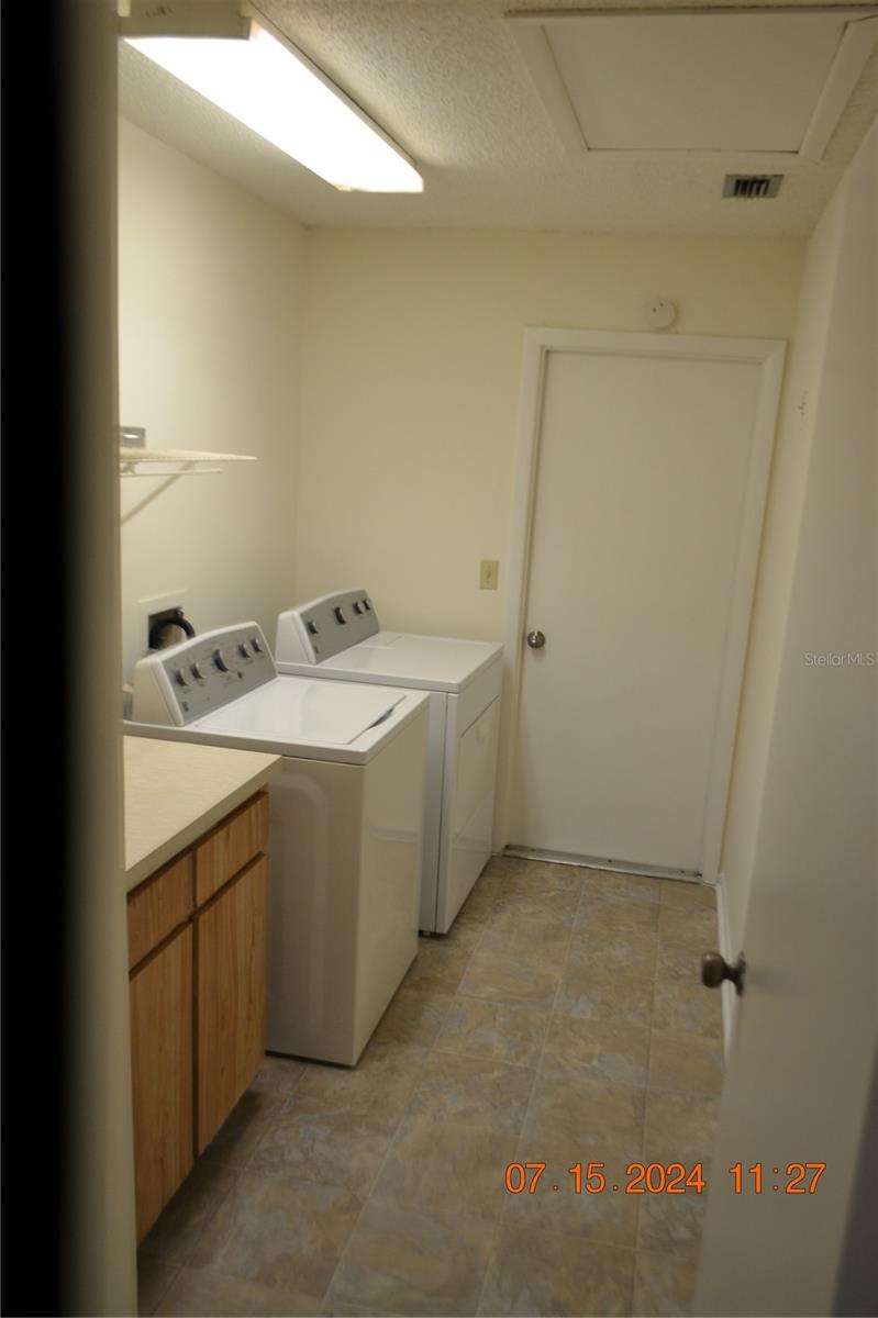 4205 SUMMERDALE DR, TAMPA, FL, 33624